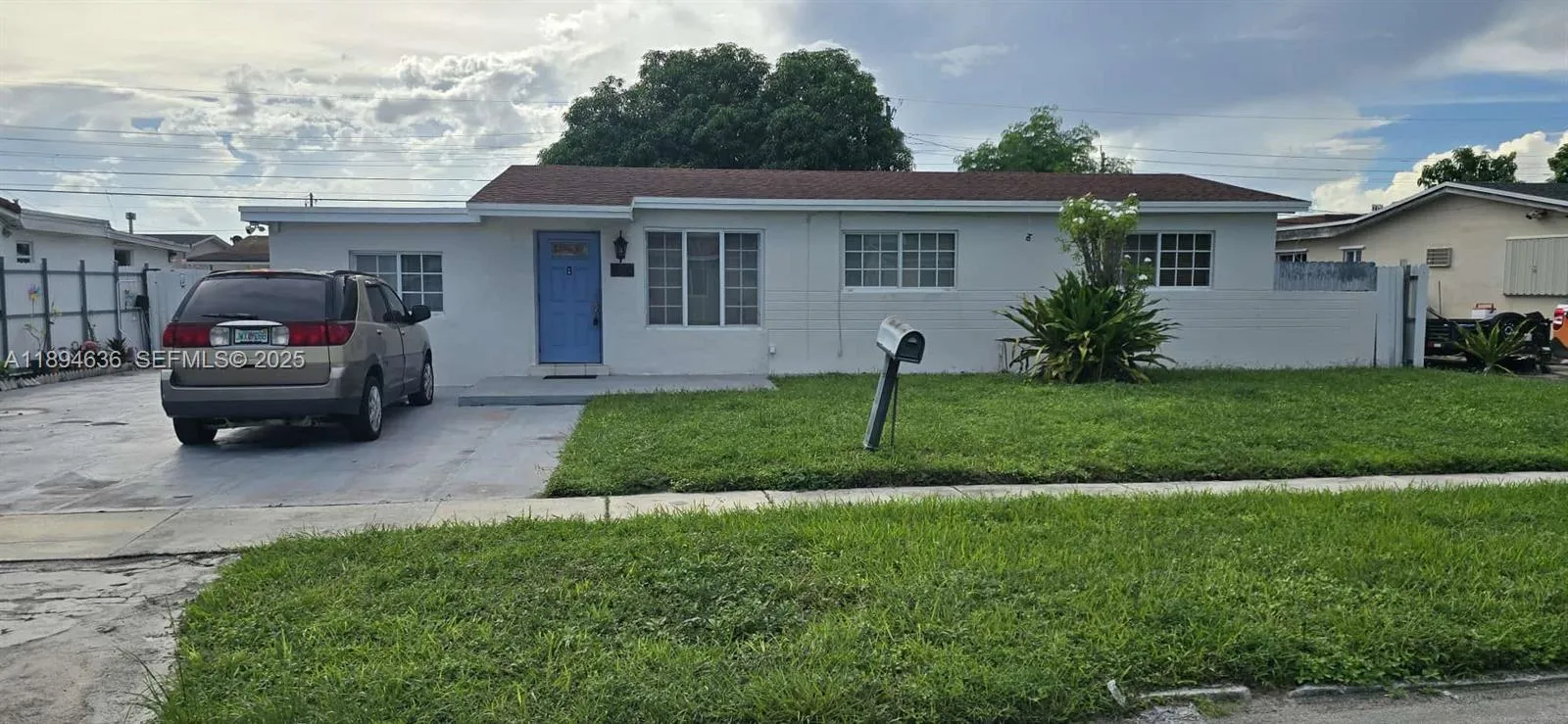 En Venta 7160 W 10th Avenue, Hialeah, FL 33014, Hialeah, FL 33014