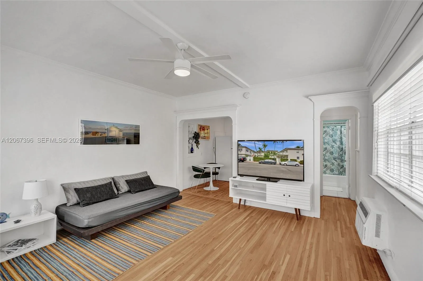 Foto de propiedad en 717 Espanola Way 204, Miami Beach, FL 33139 Miami Beach con MLS# 