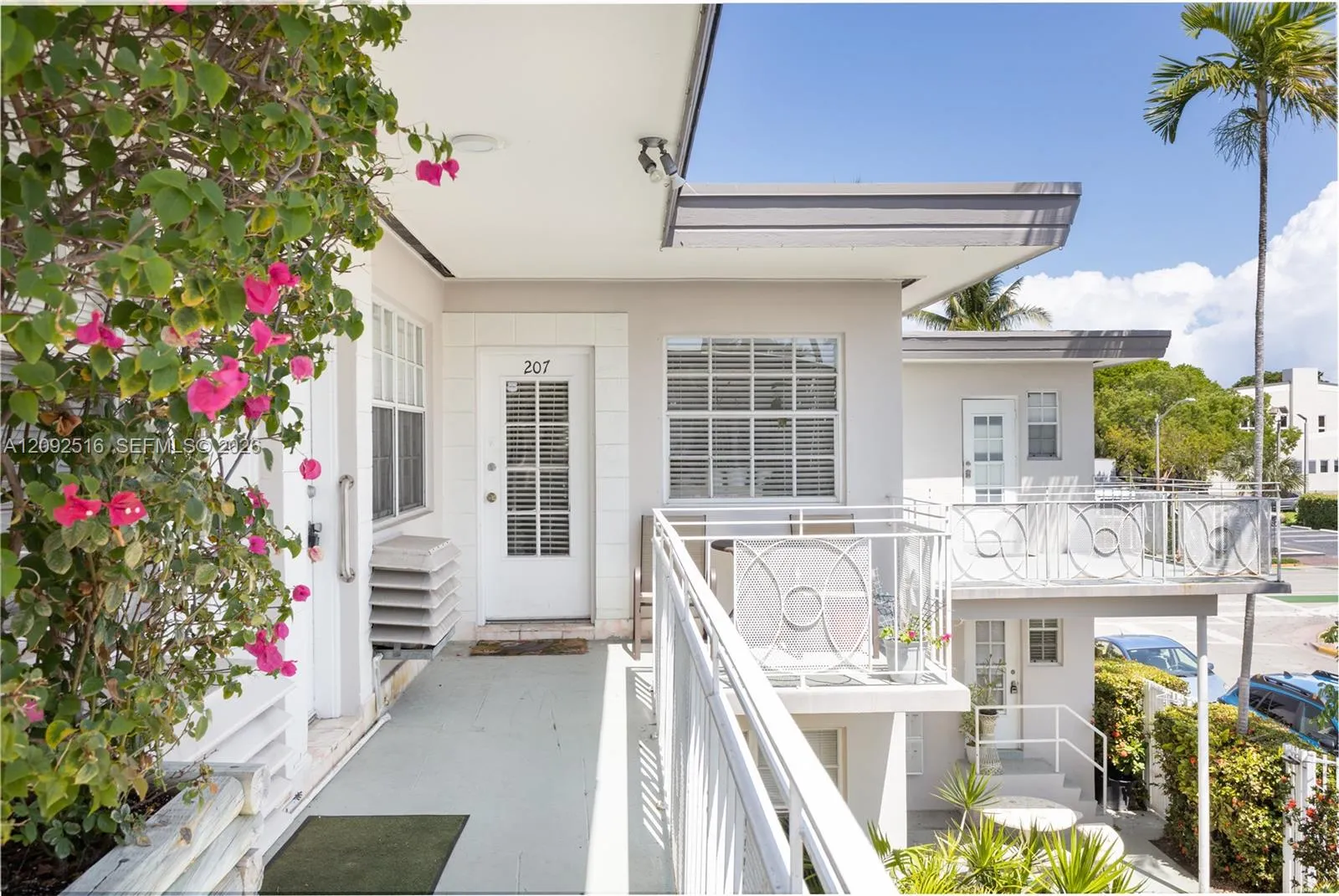 En Venta 717 Espanola Way 207, Miami Beach, FL 33139, Miami Beach, FL 33139