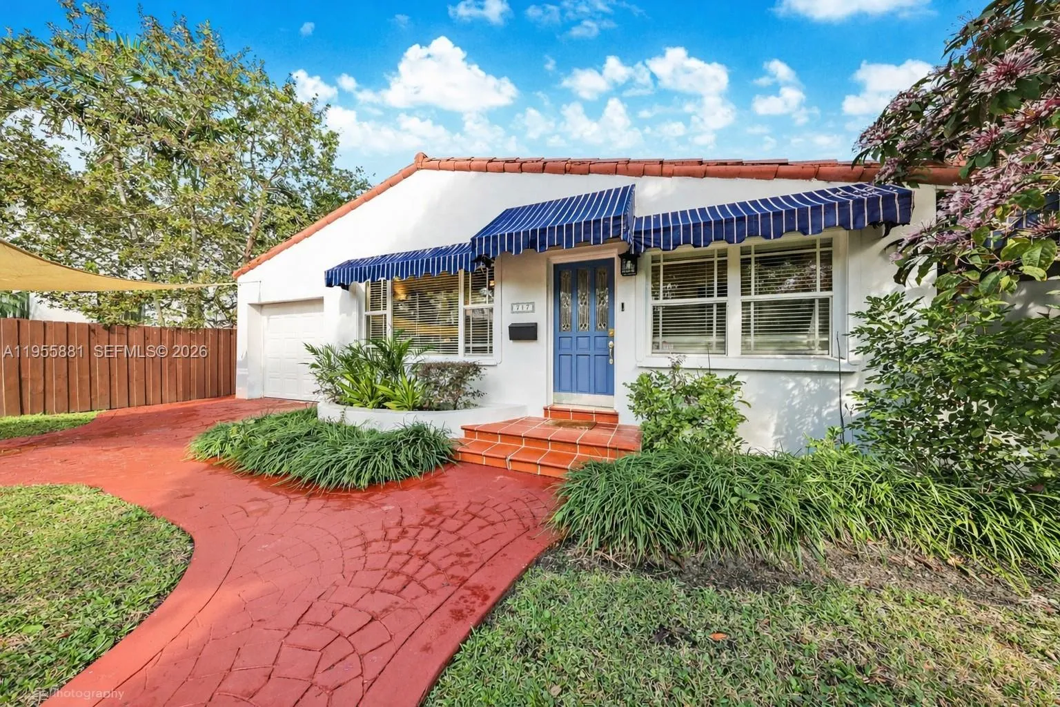 Foto de propiedad en 717 NE 73rd Street, Miami, FL 33138 Miami con MLS# 