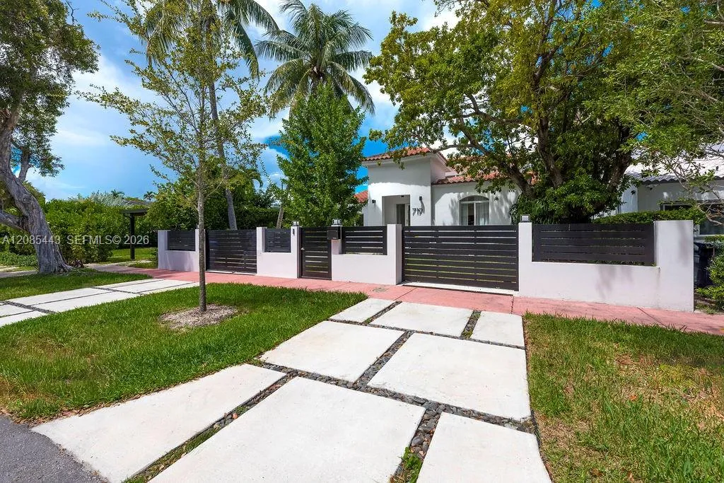En Venta 719 W 51st Street, Miami Beach, FL 33140, Miami Beach, FL 33140