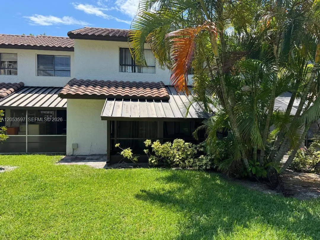 Foto de propiedad en 7200 NW 2nd Avenue 0360, Boca Raton, FL 33487 Boca Raton con MLS# 