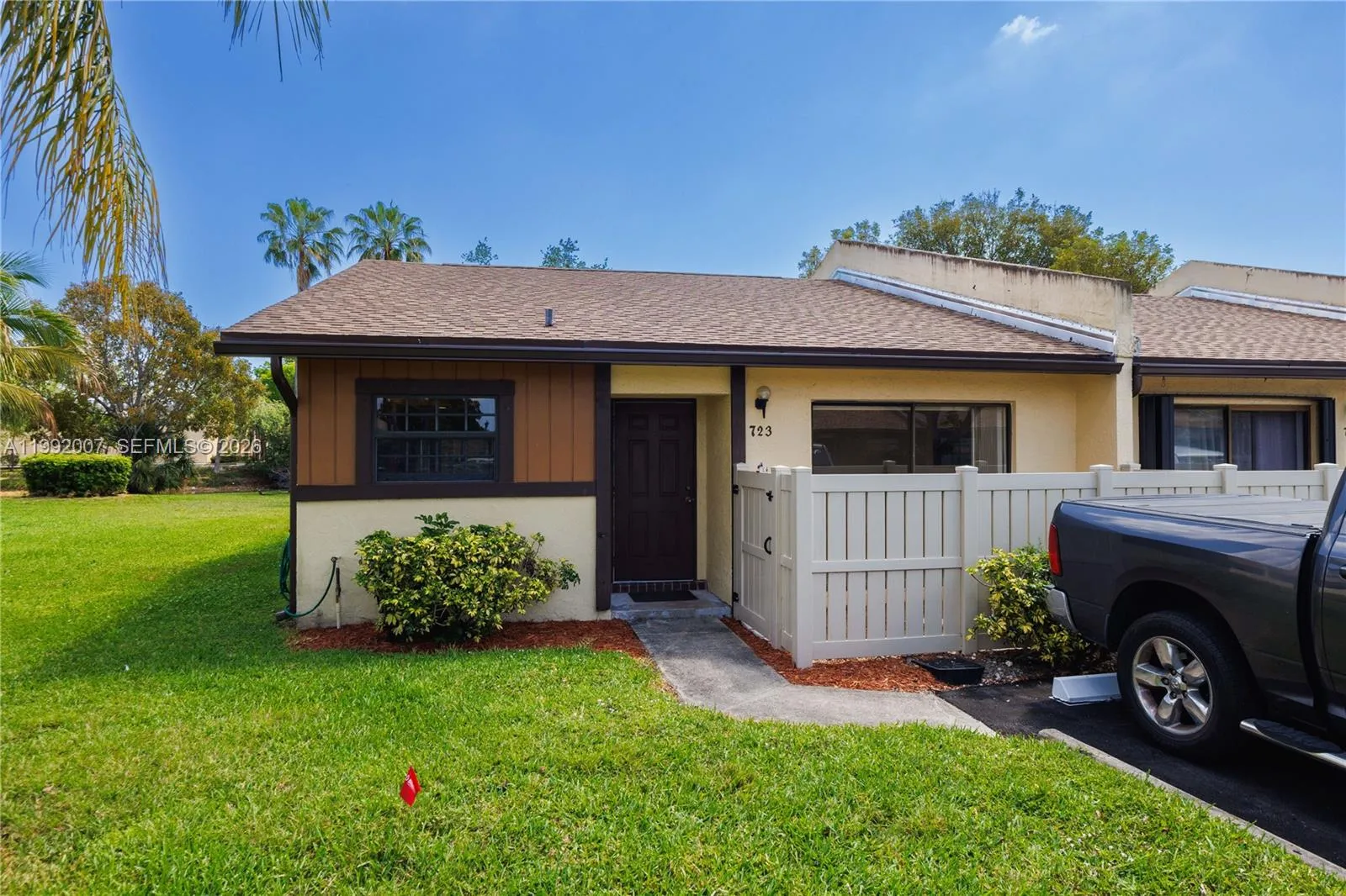 Vendido 723 Banks Road, Margate, FL 33063, Margate, FL 33063