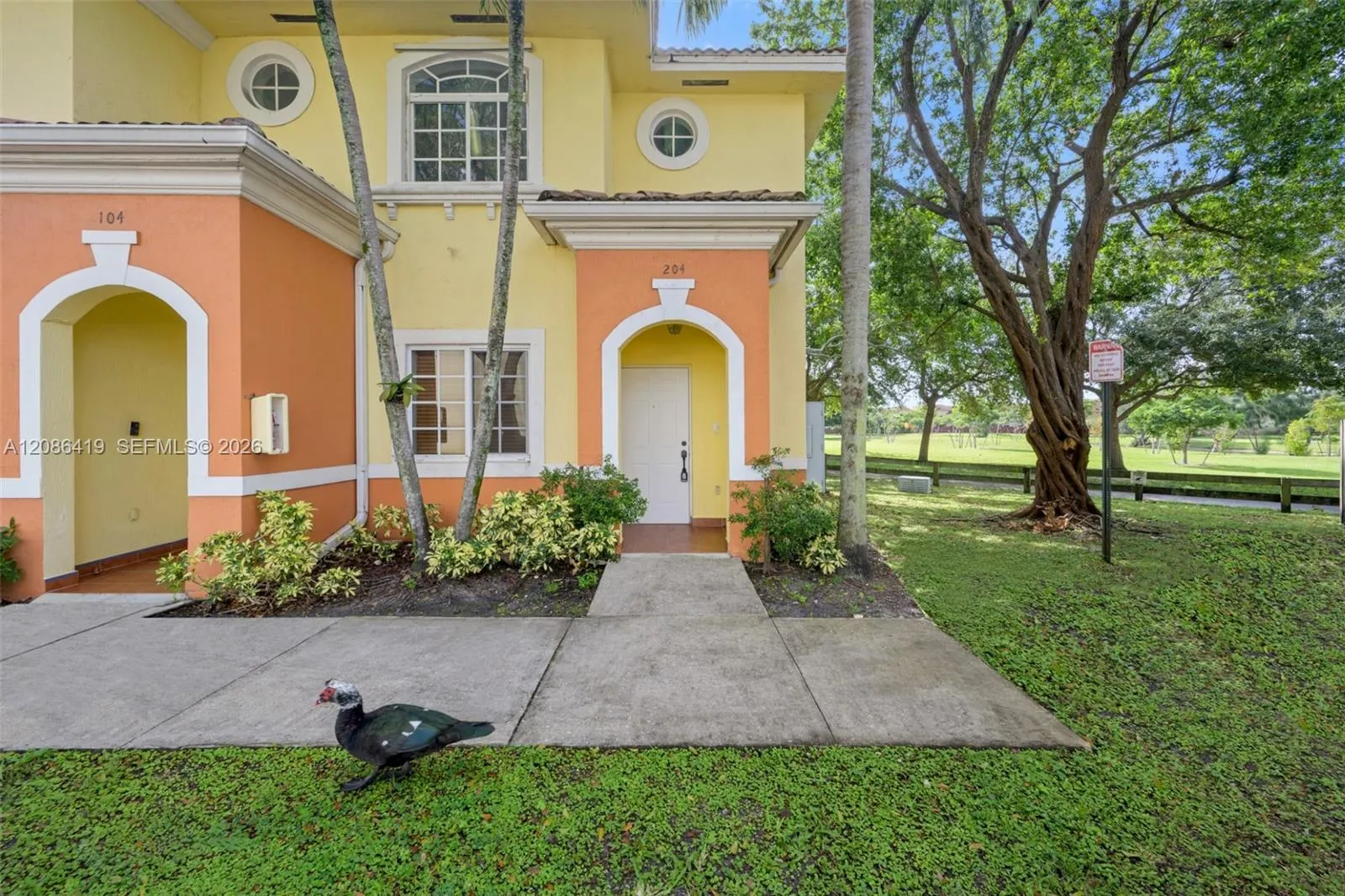 En Venta 7230 NW 174th Terrace 204, Hialeah, FL 33015, Hialeah, FL 33015