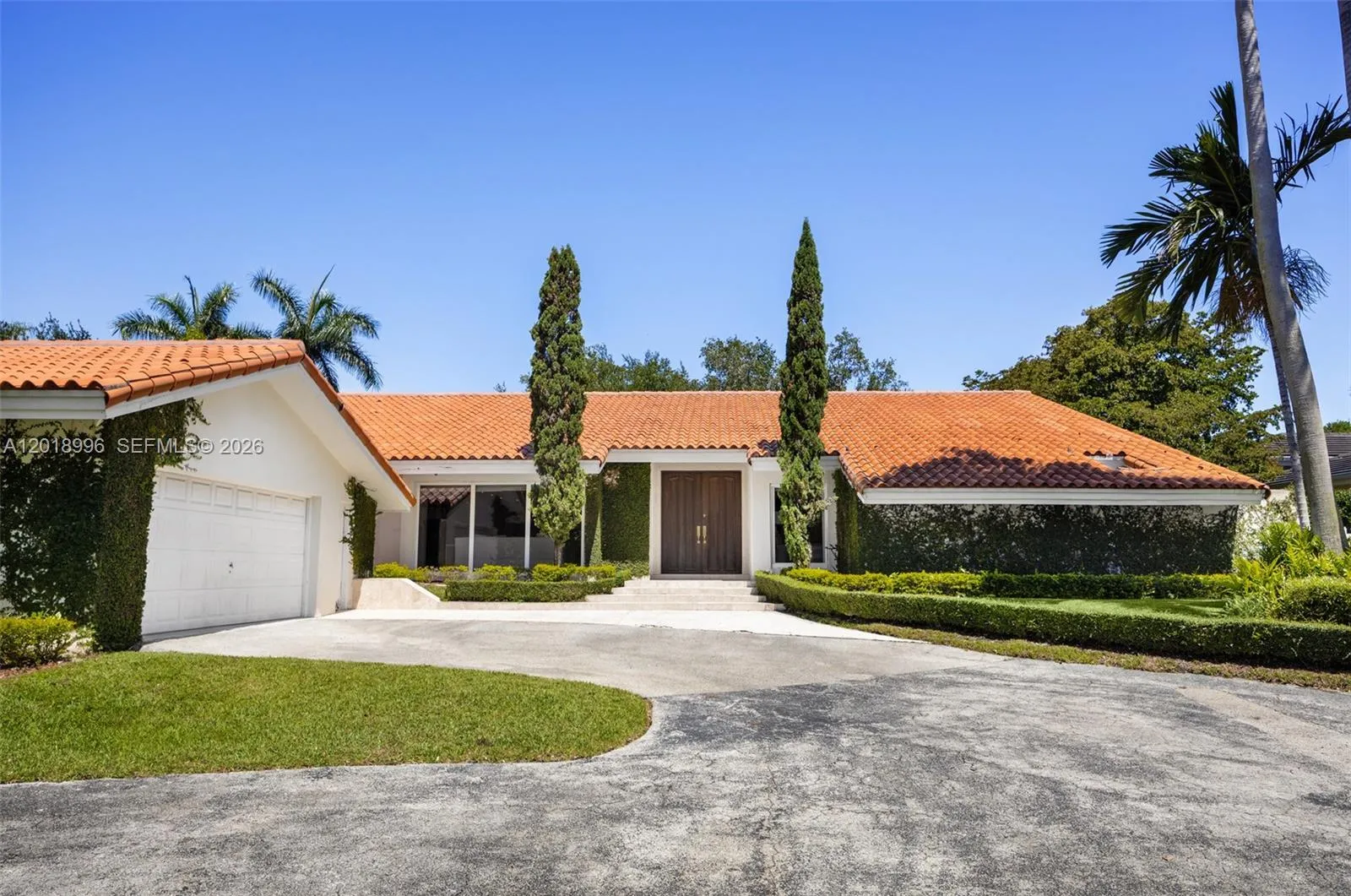Foto de propiedad en 7230 Vistalmar Street, Coral Gables, FL 33143 Coral Gables con MLS# 