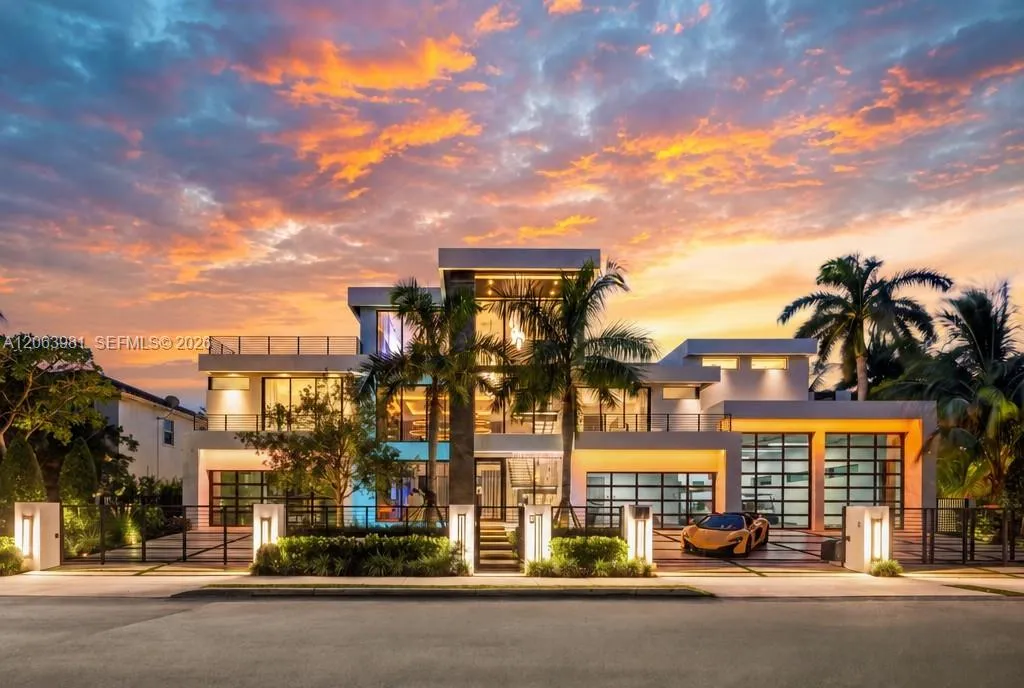 Foto de propiedad en 725 Poinciana Drive, Fort Lauderdale, FL 33301 Fort Lauderdale con MLS# 