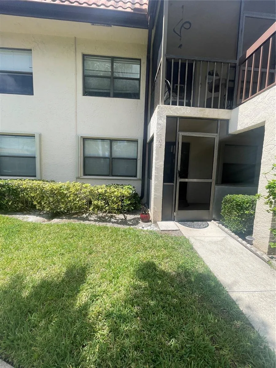 En Venta 7250 Golf Colony Court 102, Lake Worth, FL 33467, Lake Worth, FL 33467