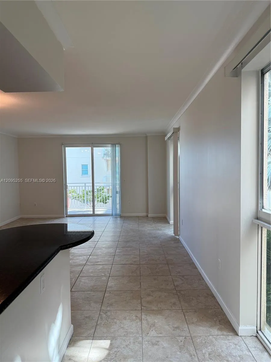 En Renta 7270 SW 89th Street C301, Miami, FL 33156, Miami, FL 33156