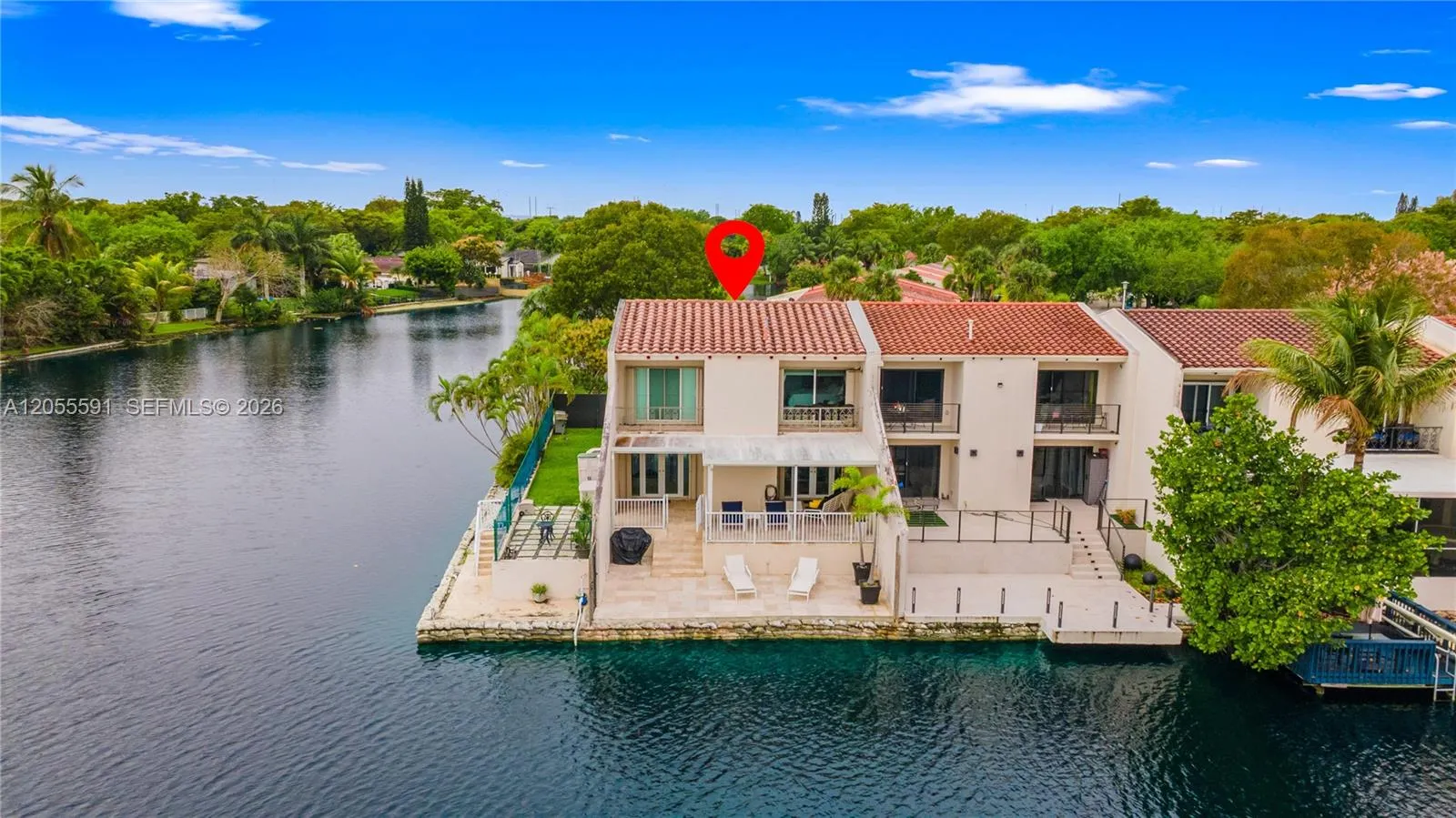 Foto de propiedad en 7282 Jacaranda Lane, Miami Lakes, FL 33014 Miami Lakes con MLS# 