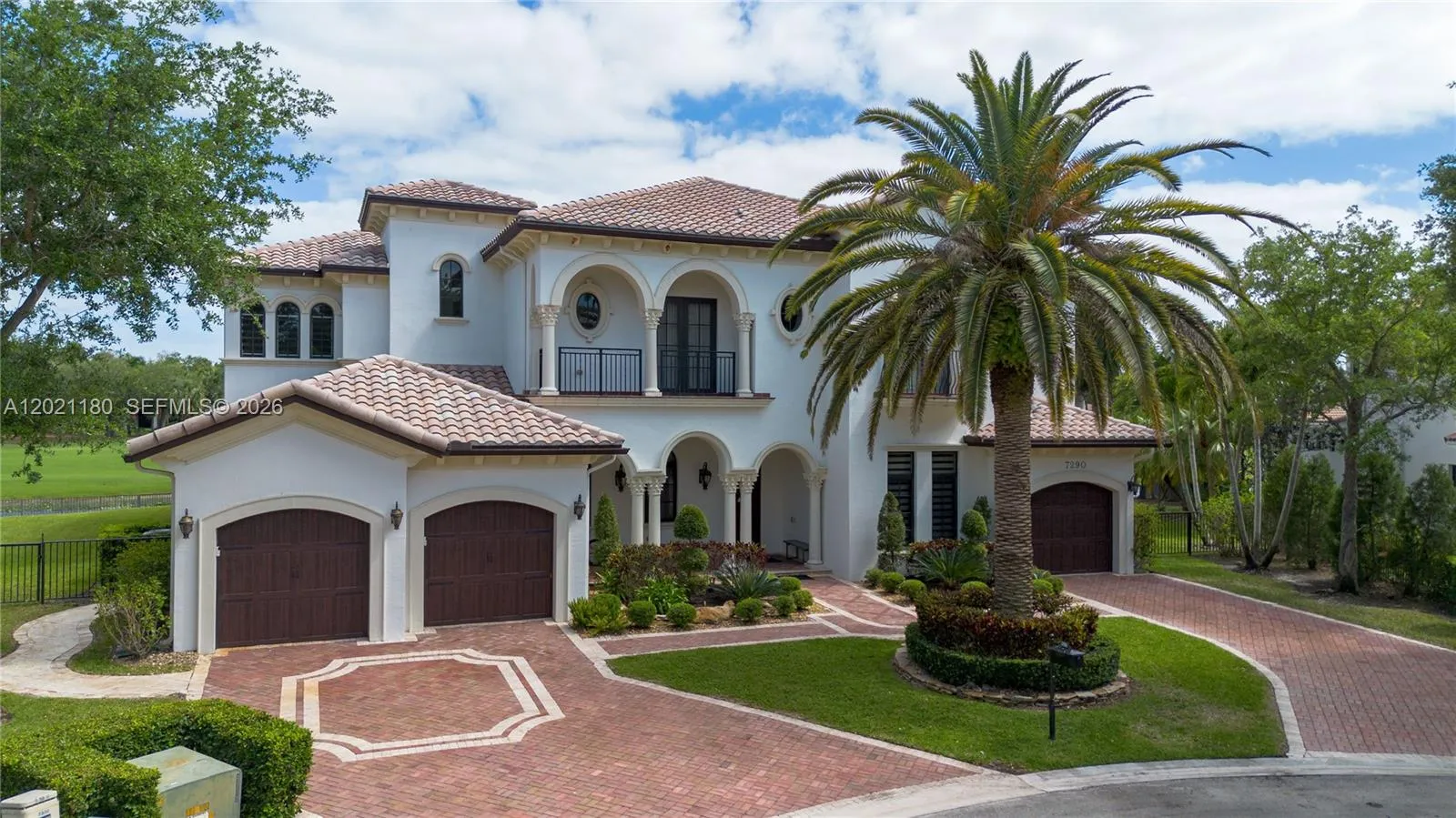 Foto de propiedad en 7290 Lemon Grass Drive, Parkland, FL 33076 Parkland con MLS# 