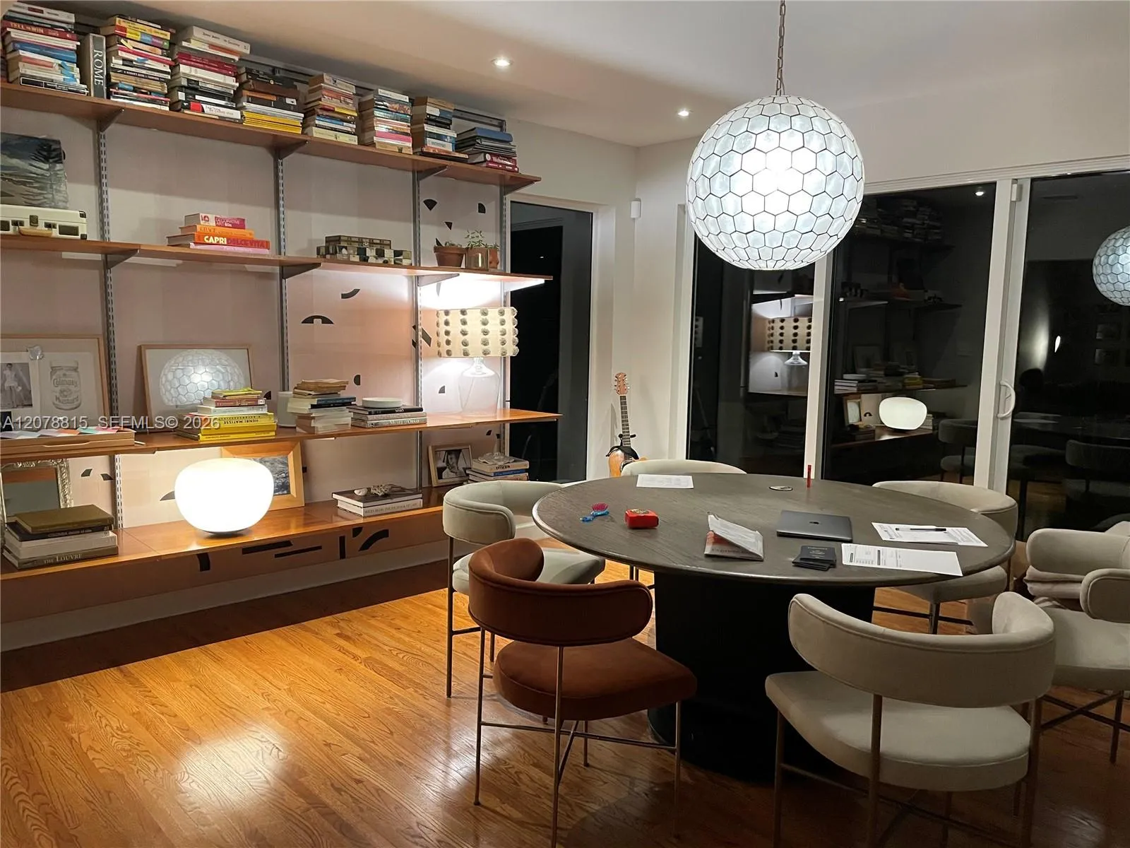 Foto de propiedad en 7300 NE 7th Avenue, Miami, FL 33138 Miami con MLS# 