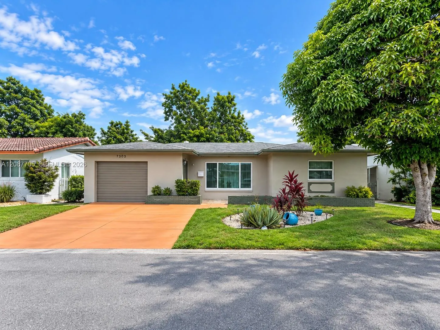 En Venta 7303 NW 59th Street, Tamarac, FL 33321, Tamarac, FL 33321