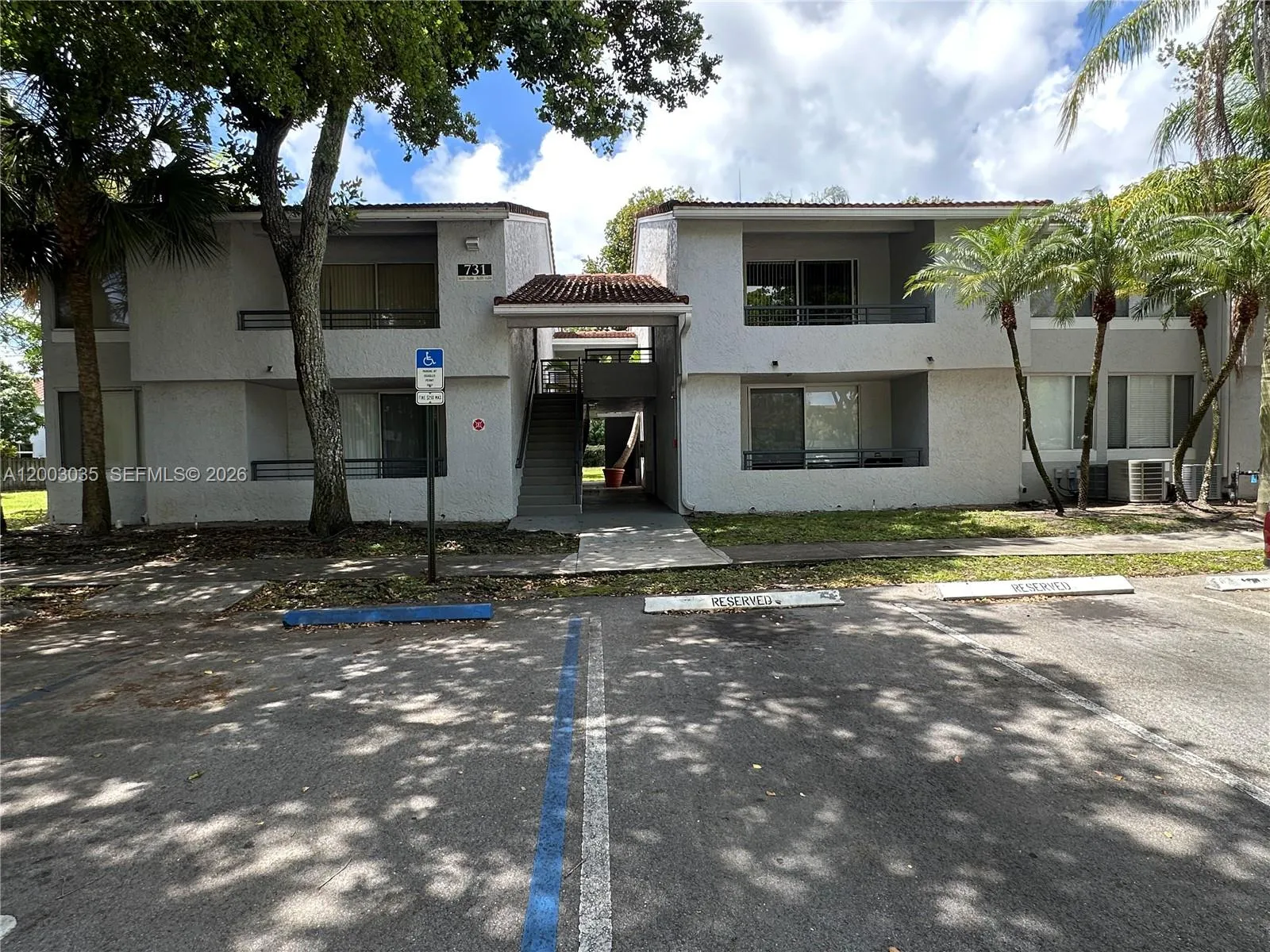 Foto de propiedad en 731 Lyons Road 16203, Coconut Creek, FL 33063 Coconut Creek con MLS# 