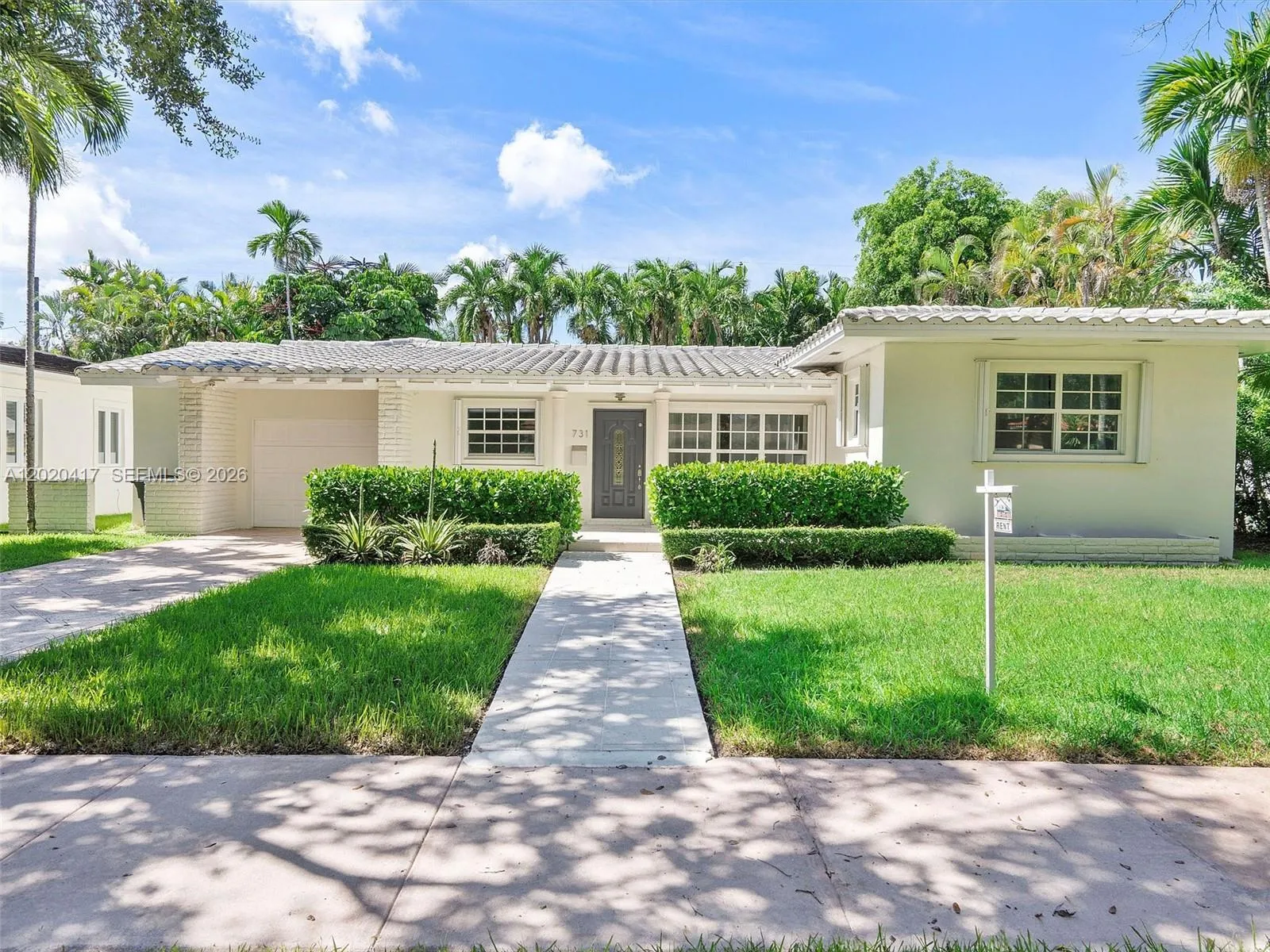Foto de propiedad en 731 Sistina Avenue 0, Coral Gables, FL 33146 Coral Gables con MLS# 