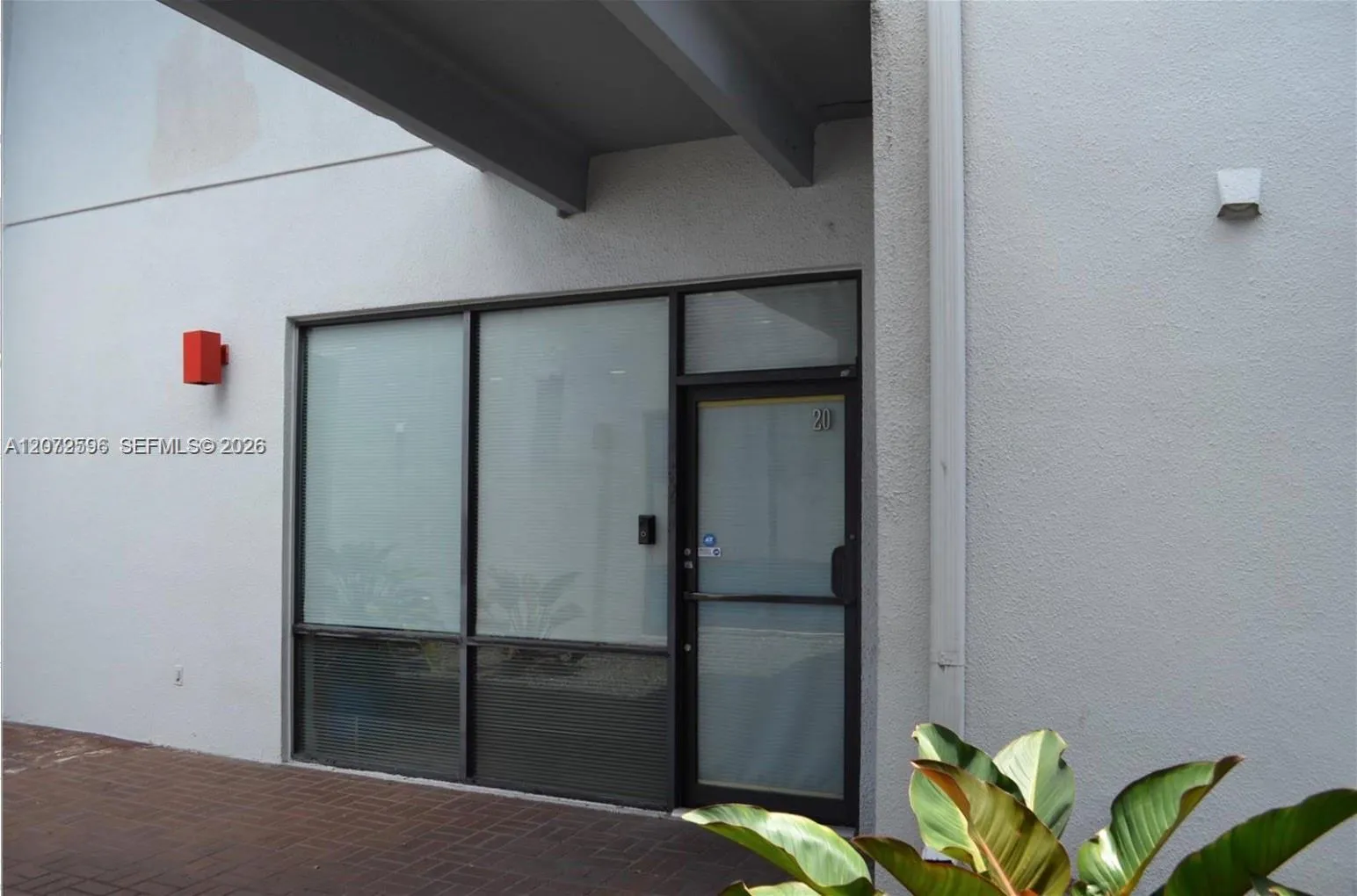 Foto de propiedad en 7311 NW 12th Street 20, Miami, FL 33126 Miami con MLS# 