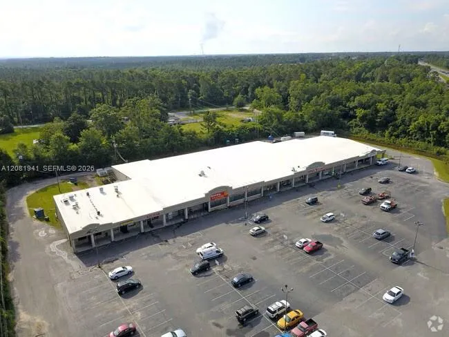 Foto de propiedad en 732-744 N Highway 29, FL 32533  con MLS# 