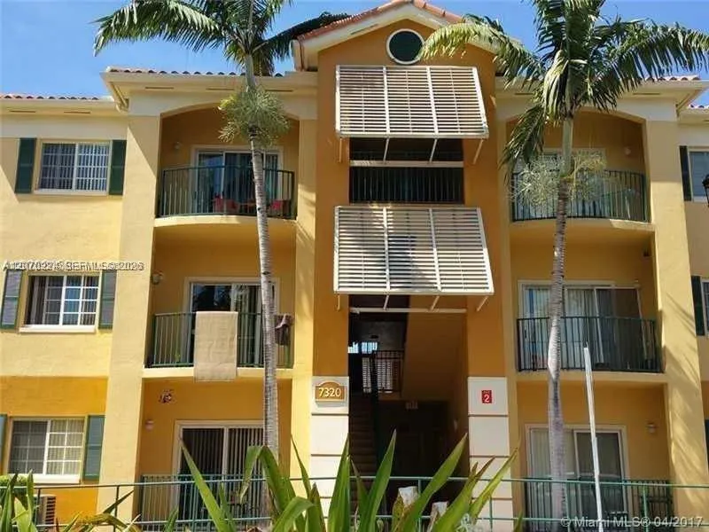 Foto de propiedad en 7320 NW 114th Avenue 107, Doral, FL 33178 Doral con MLS# 