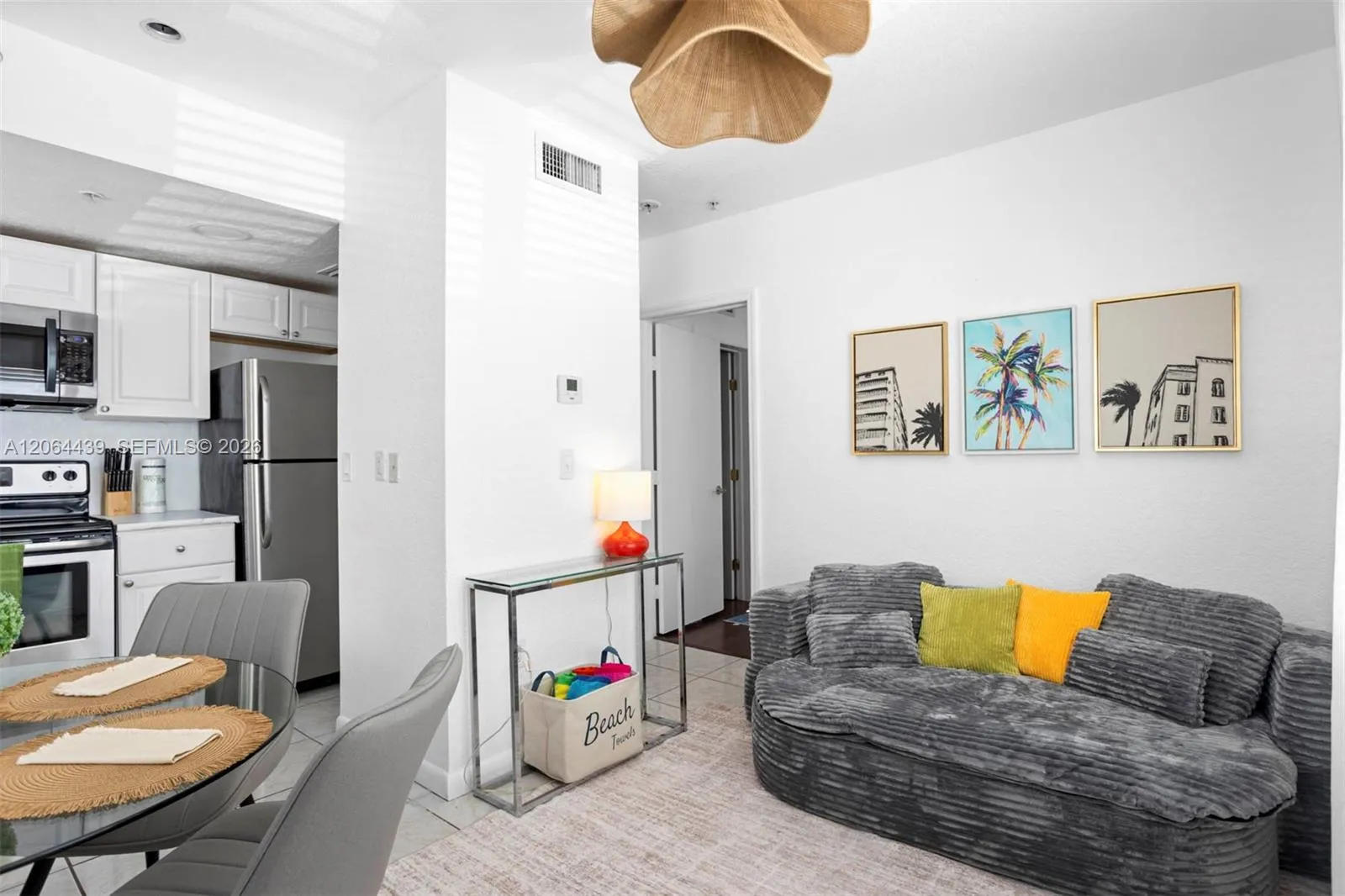 Foto de propiedad en 7326 Collins Avenue 108, Miami Beach, FL 33141 Miami Beach con MLS# 