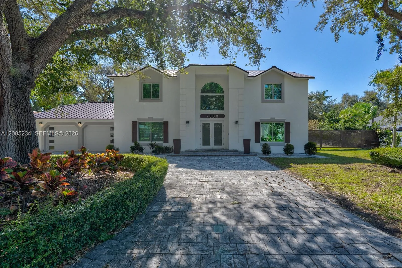Vendido 7330 SW 165th Street, Palmetto Bay, FL 33157, Palmetto Bay, FL 33157