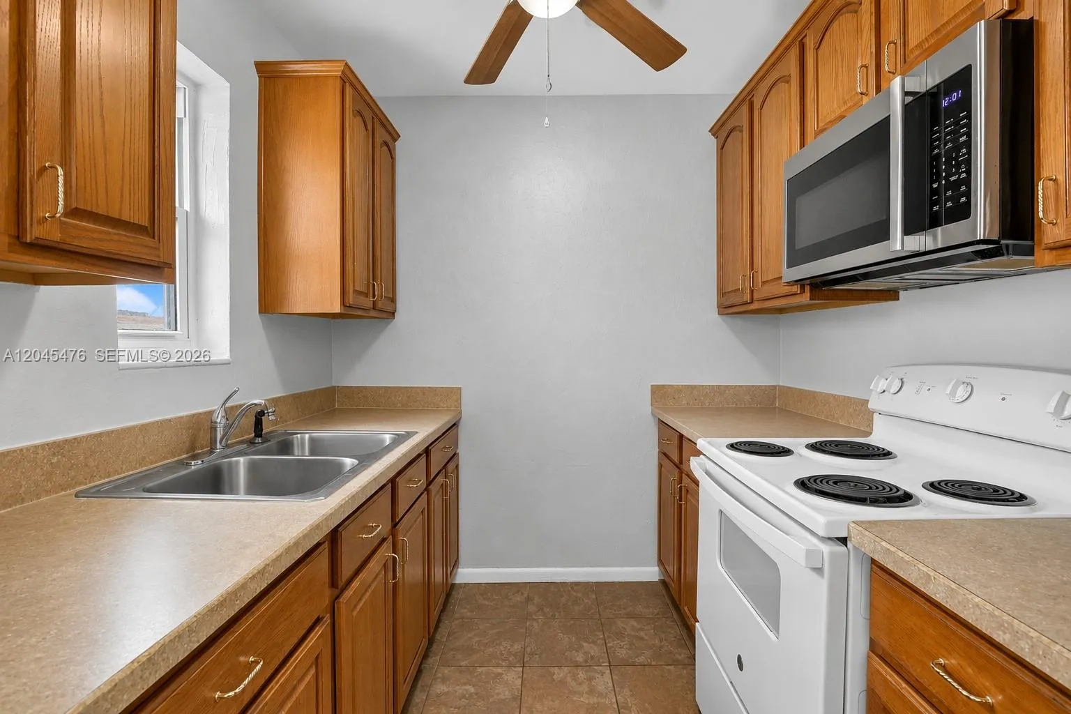 Vendido 7331 Garfield Street, Hollywood, FL 33024, Hollywood, FL 33024