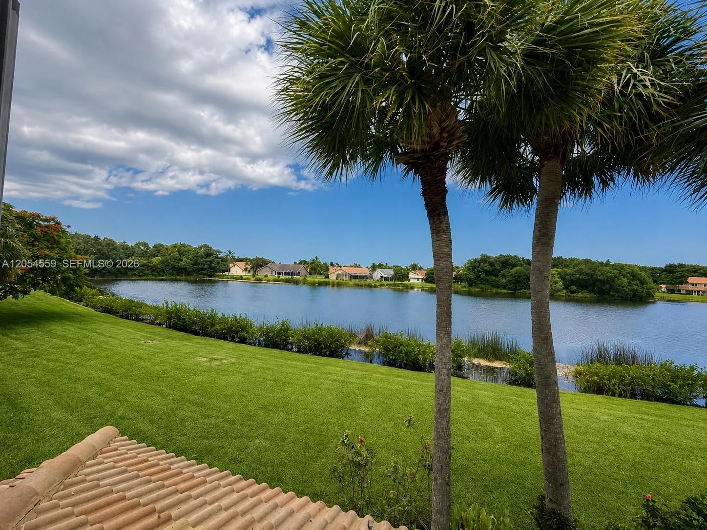 Foto de propiedad en 7337 Smithbrooke Drive, Lake Worth, FL 33467 Lake Worth con MLS# 