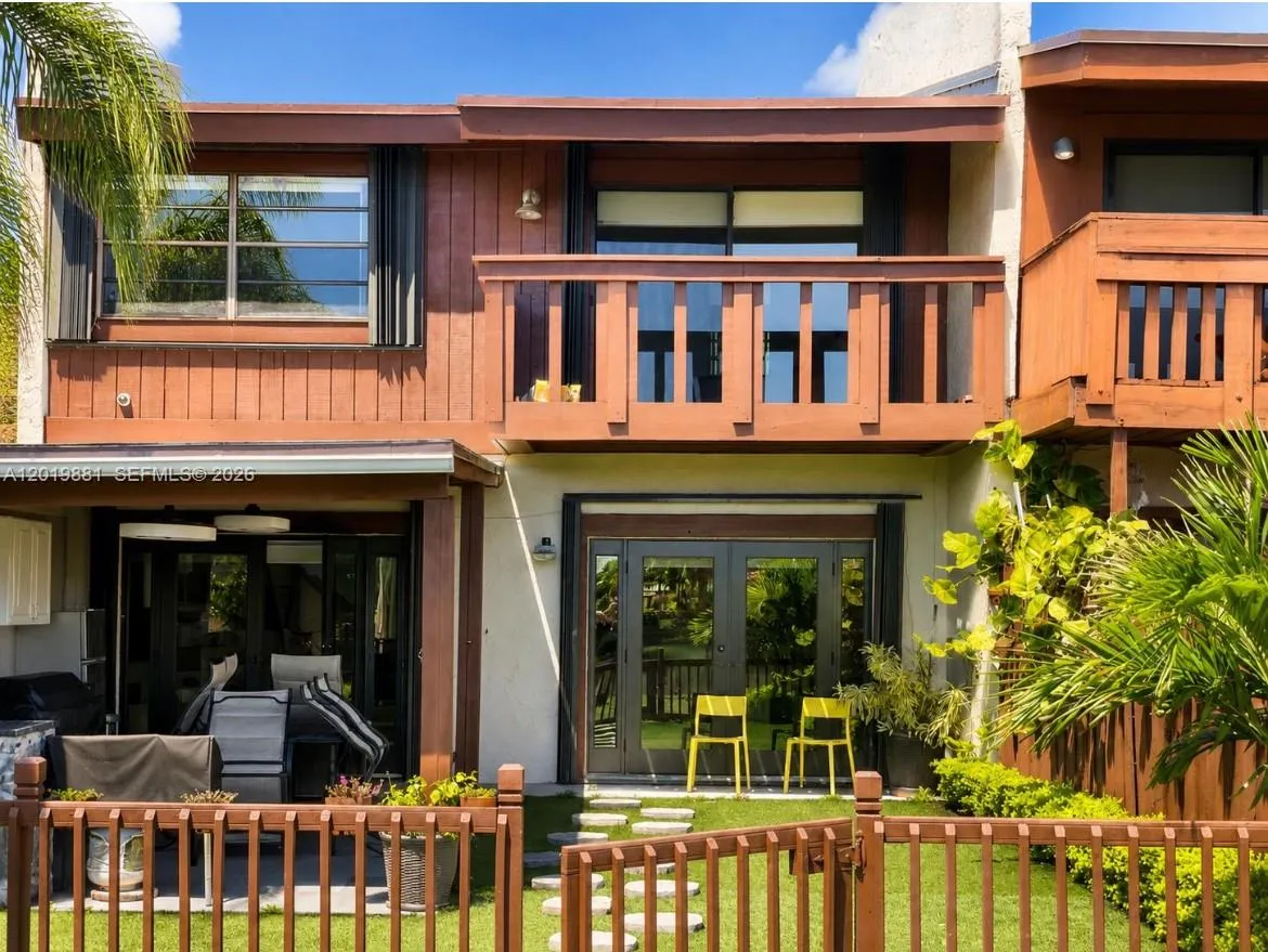 Vendido 7345 SW 148th Court, Miami, FL 33193, Miami, FL 33193