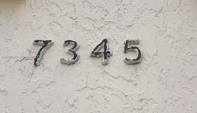 En Venta 7345 W 4th Avenue 404, Hialeah, FL 33014, Hialeah, FL 33014