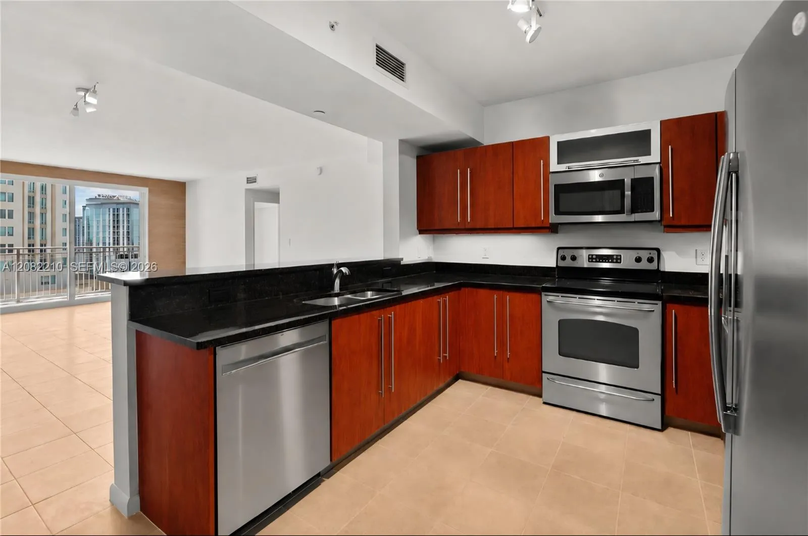 Foto de propiedad en 7350 SW 89th Street 1506S, Miami, FL 33156 Miami con MLS#