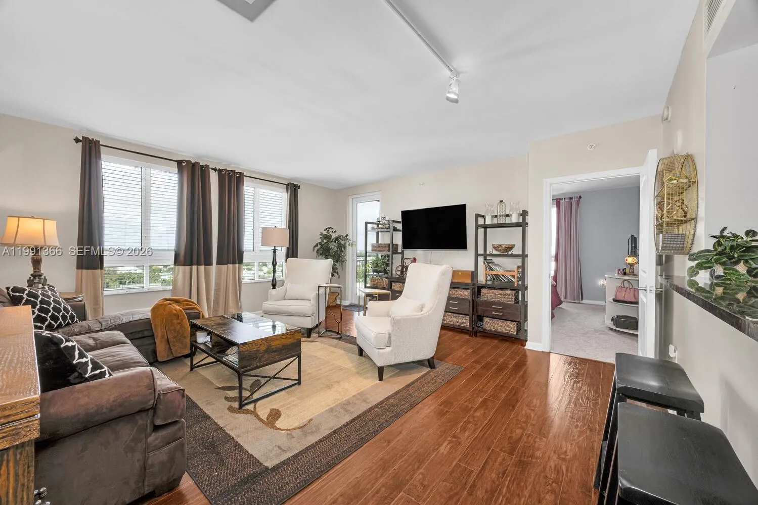 Foto de propiedad en 7350 SW 89th Street 1511S, Miami, FL 33156 Miami con MLS#