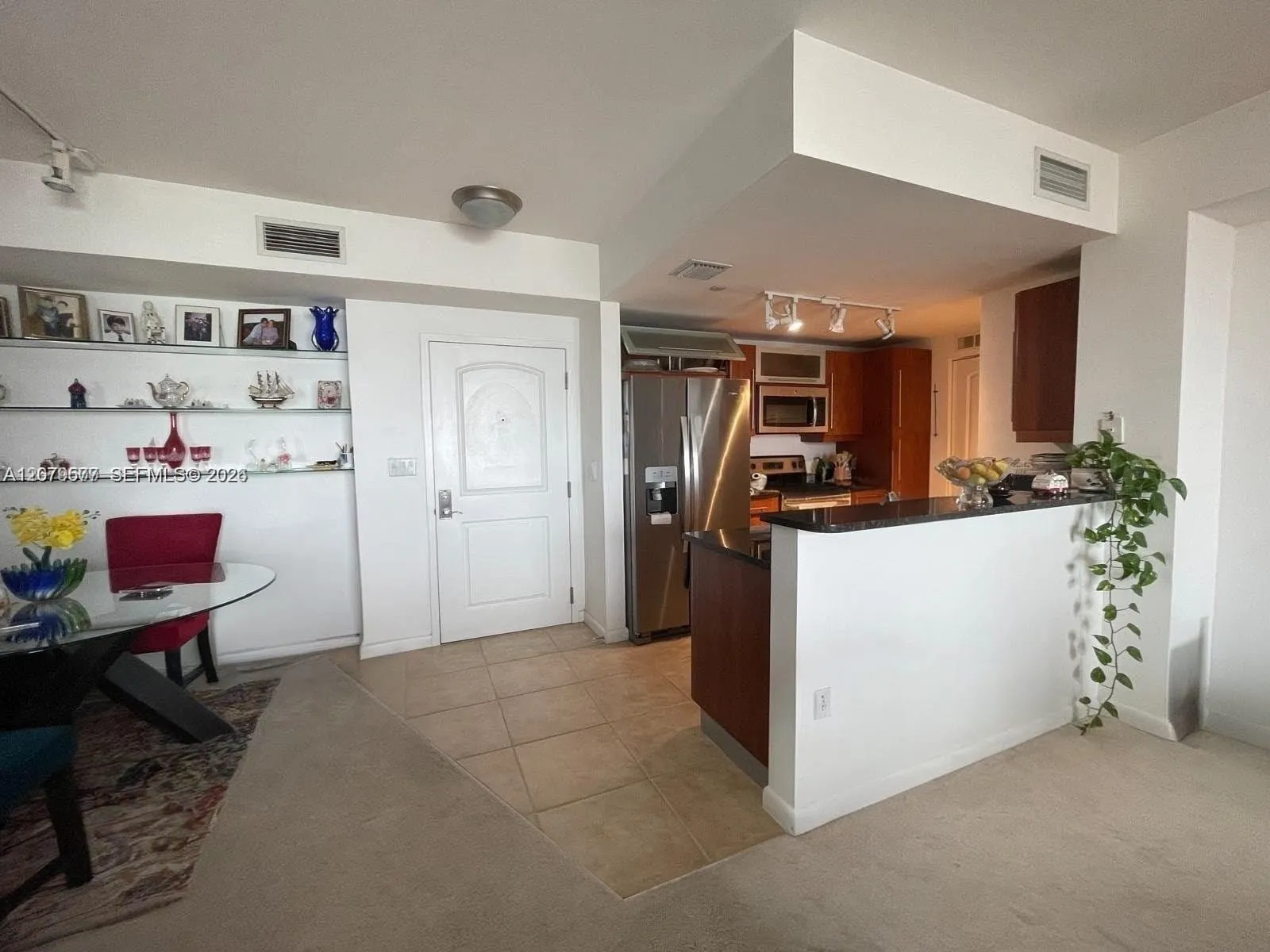 En Renta 7355 SW 89th Street 618N, Miami, FL 33156, Miami, FL 33156