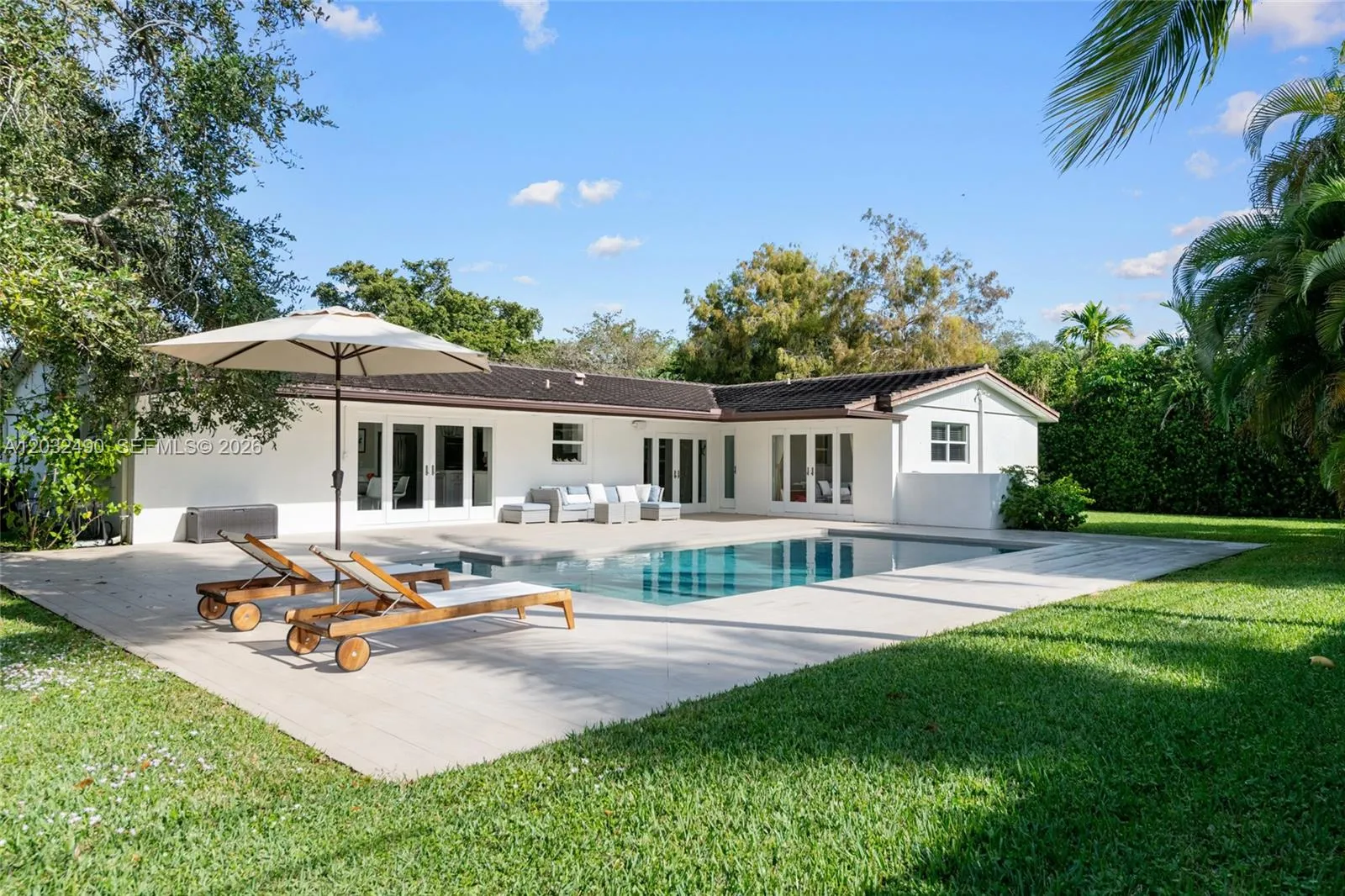 En Renta 7360 SW 115th Street, Pinecrest, FL 33156, Pinecrest, FL 33156