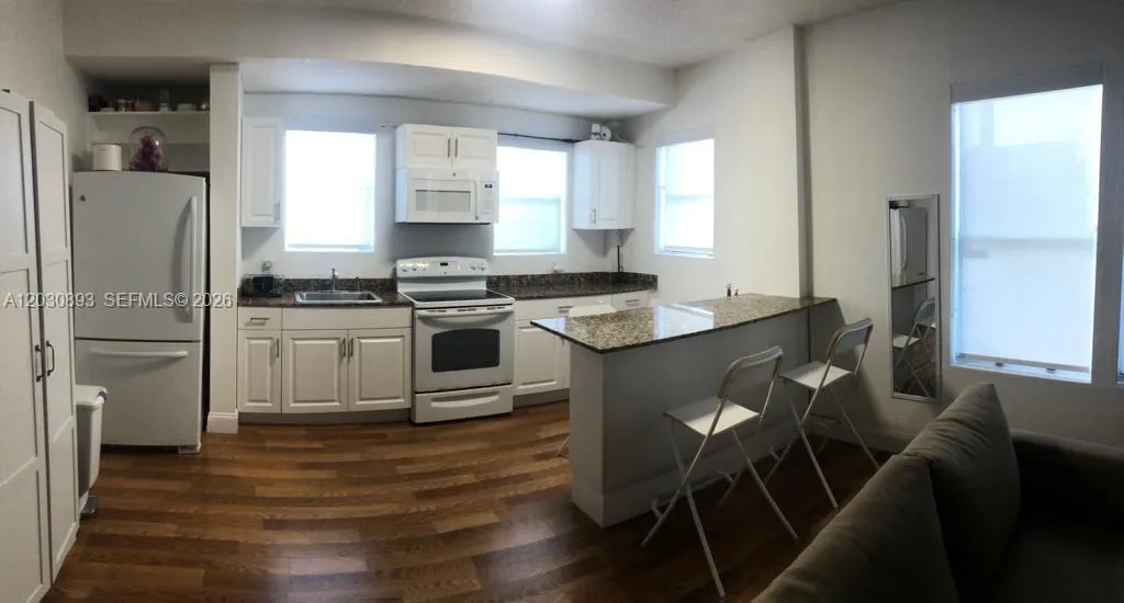 Foto de propiedad en 737 Jefferson Avenue 103, Miami Beach, FL 33139 Miami Beach con MLS# 