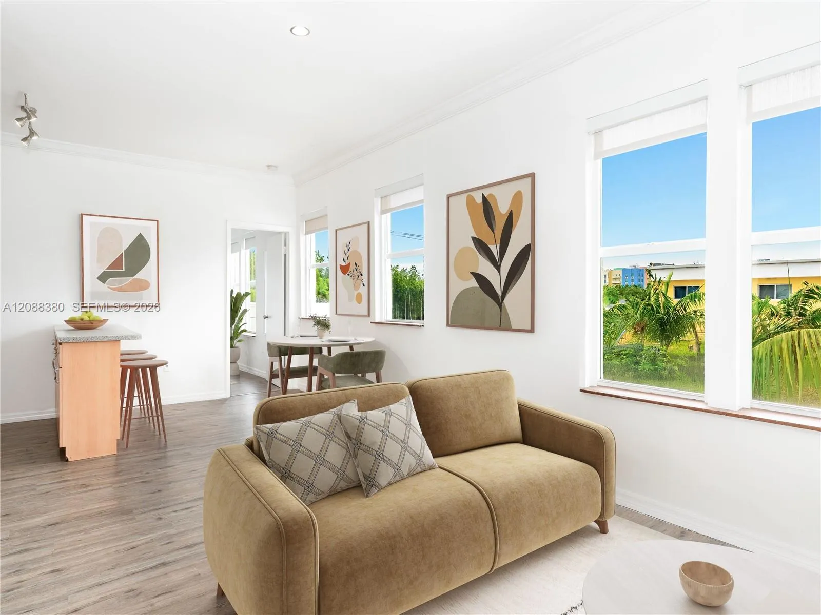 En Venta 737 Jefferson Avenue 305, Miami Beach, FL 33139, Miami Beach, FL 33139