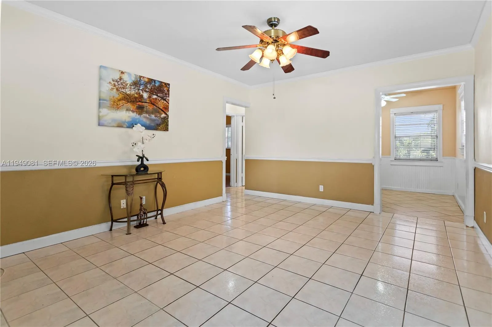 Foto de propiedad en 7401 Pines Boulevard 222, Pembroke Pines, FL 33024 Pembroke Pines con MLS# 