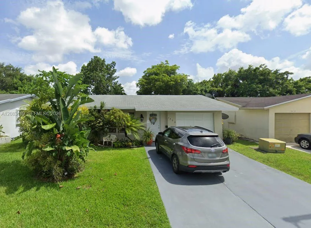 En Venta 7408 NW 58th Street, Tamarac, FL 33321, Tamarac, FL 33321