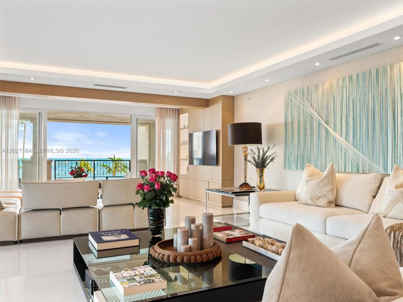 Foto de propiedad en 7431 Fisher Island Drive 7431, Miami Beach, FL 33109 Miami Beach con MLS# 