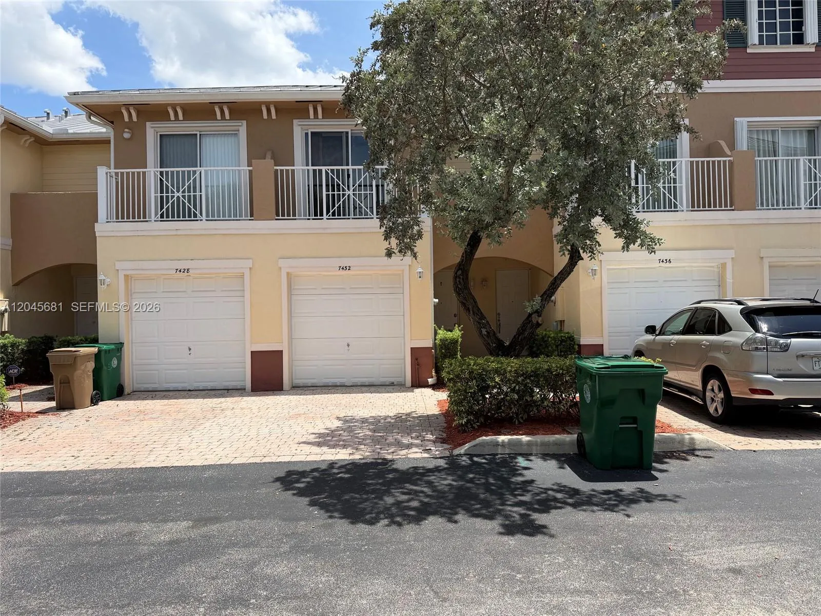 En Venta 7432 Willow Grove Place, Davie, FL 33314, Davie, FL 33314
