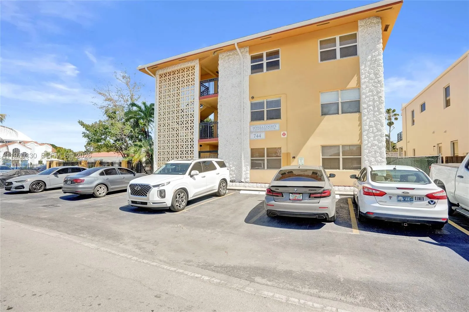 Vendido 744 NE 14th Avenue 1, Fort Lauderdale, FL 33304, Fort Lauderdale, FL 33304