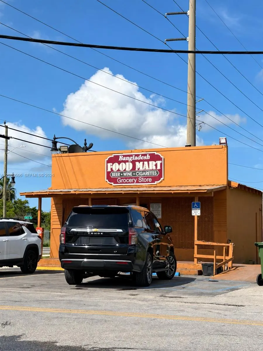 Foto de propiedad en 744 SW 8th Avenue, Homestead, FL 33030 Homestead con MLS# 