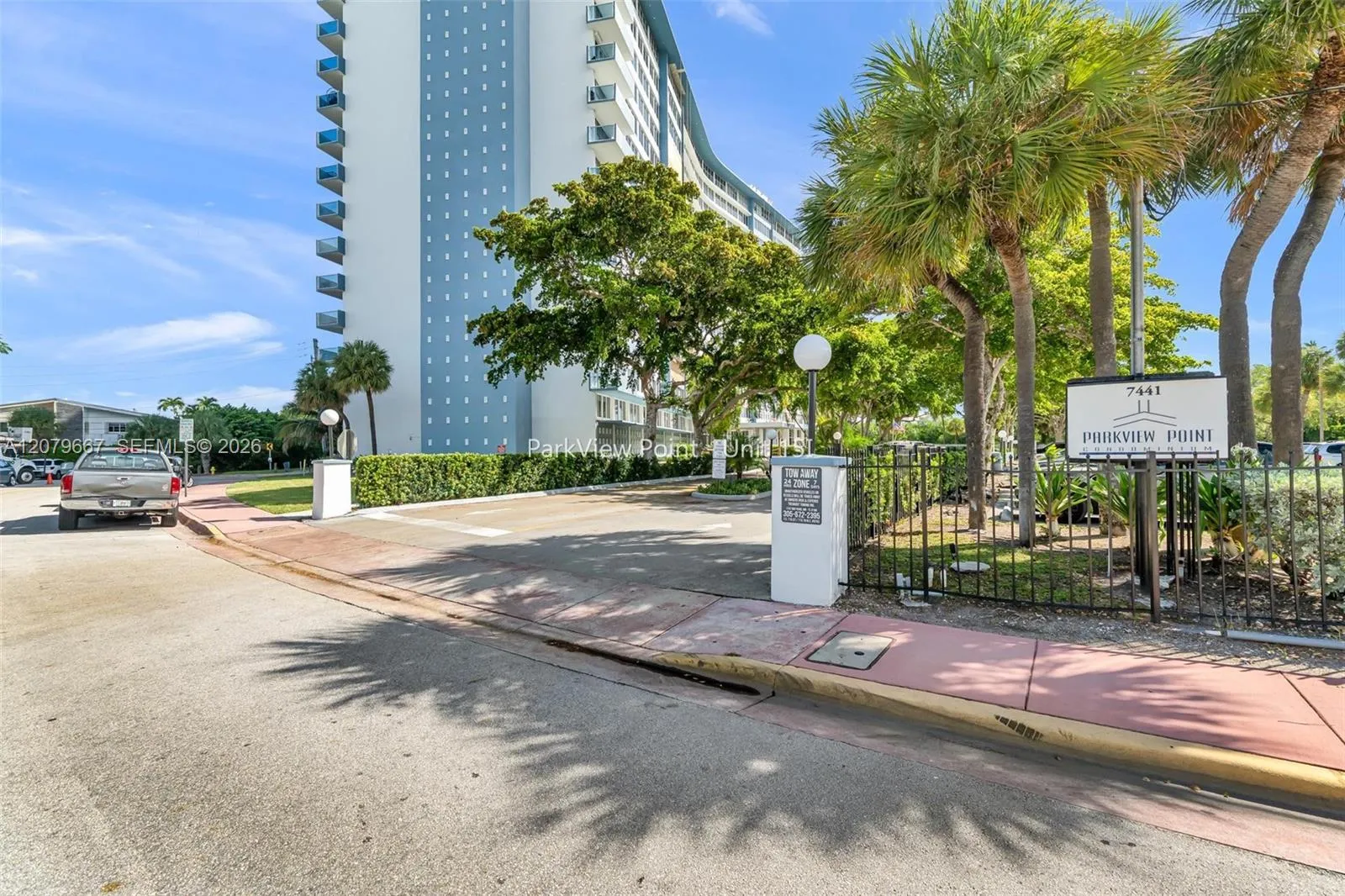 En Venta 7441 Wayne 15I, Miami Beach, FL 33141, Miami Beach, FL 33141
