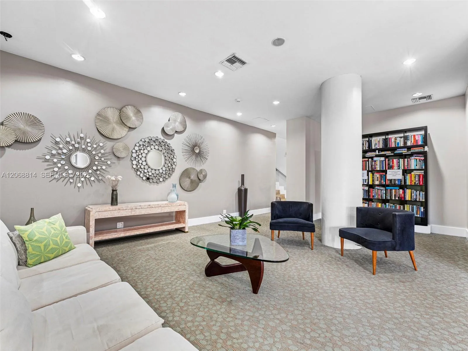 Foto de propiedad en 7441 Wayne Avenue 3H, Miami Beach, FL 33141 Miami Beach con MLS# 
