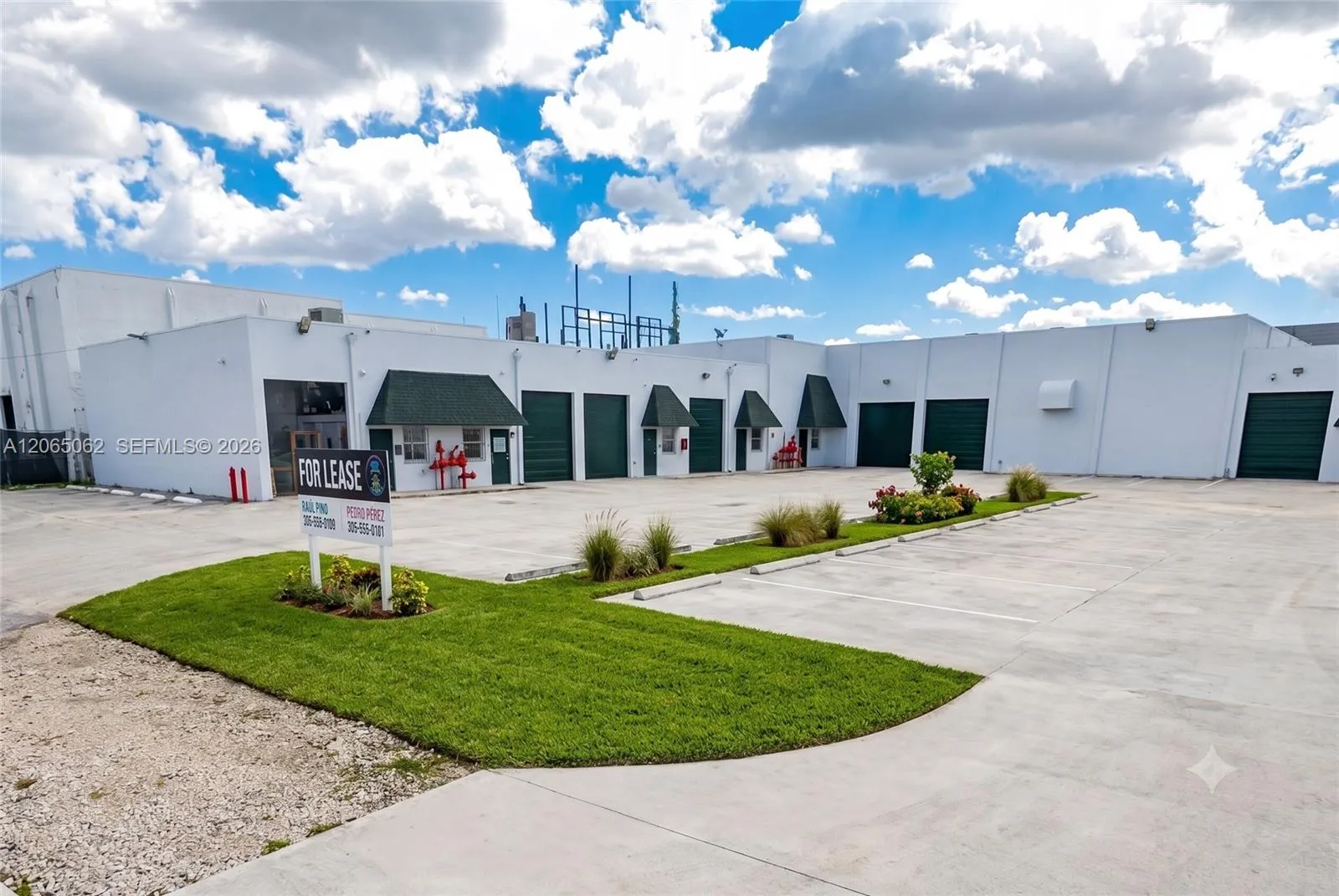 Foto de propiedad en 7460 NW 82nd Street 7470, Medley, FL 33166 Medley con MLS# 