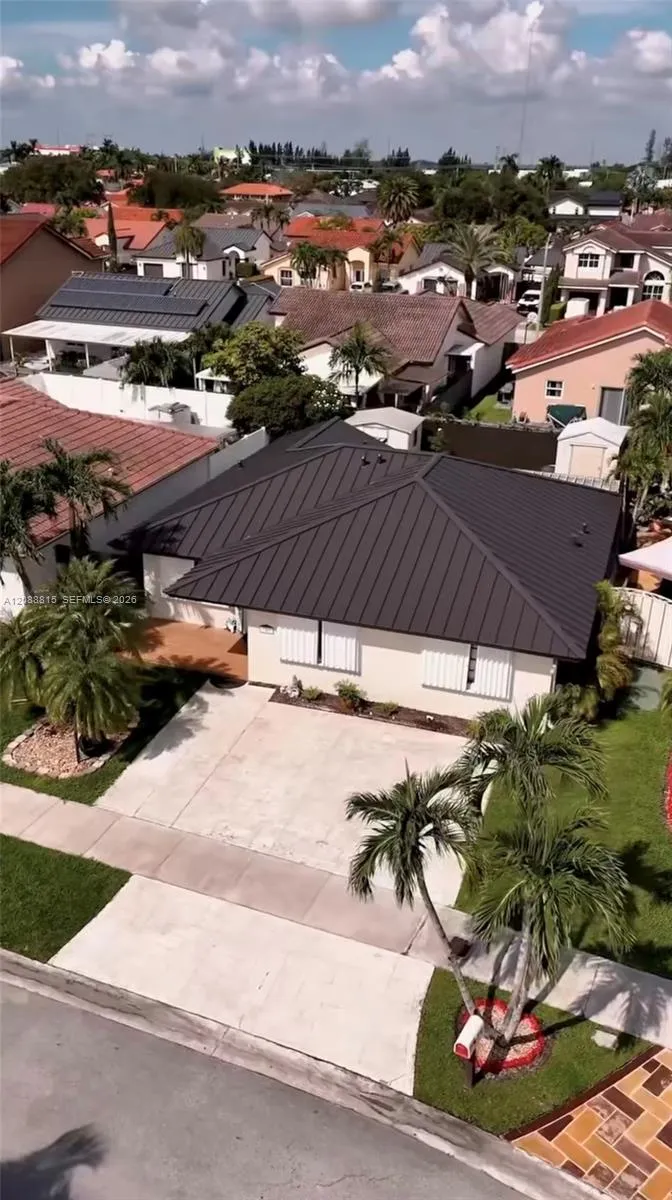 En Venta 748 NW 133rd Avenue, Miami, FL 33182, Miami, FL 33182