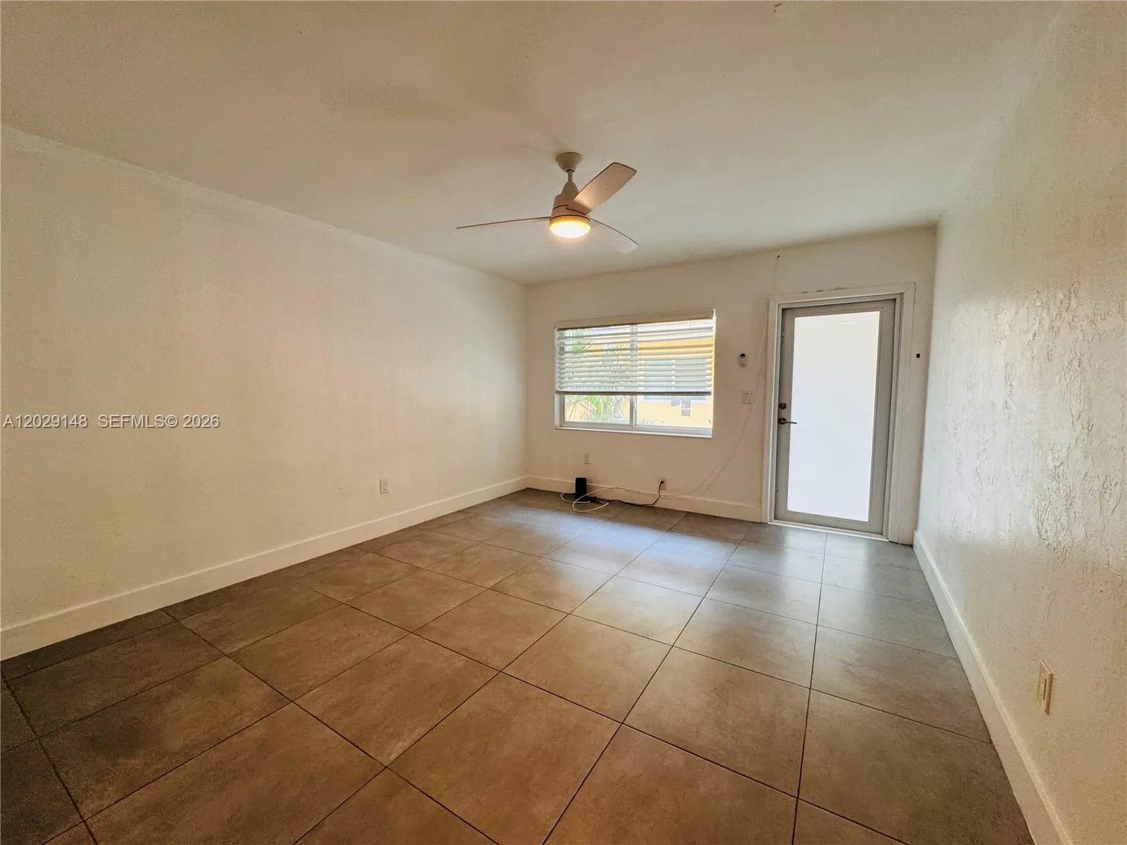 Foto de propiedad en 75 Washington Avenue 10, Miami Beach, FL 33139 Miami Beach con MLS# 