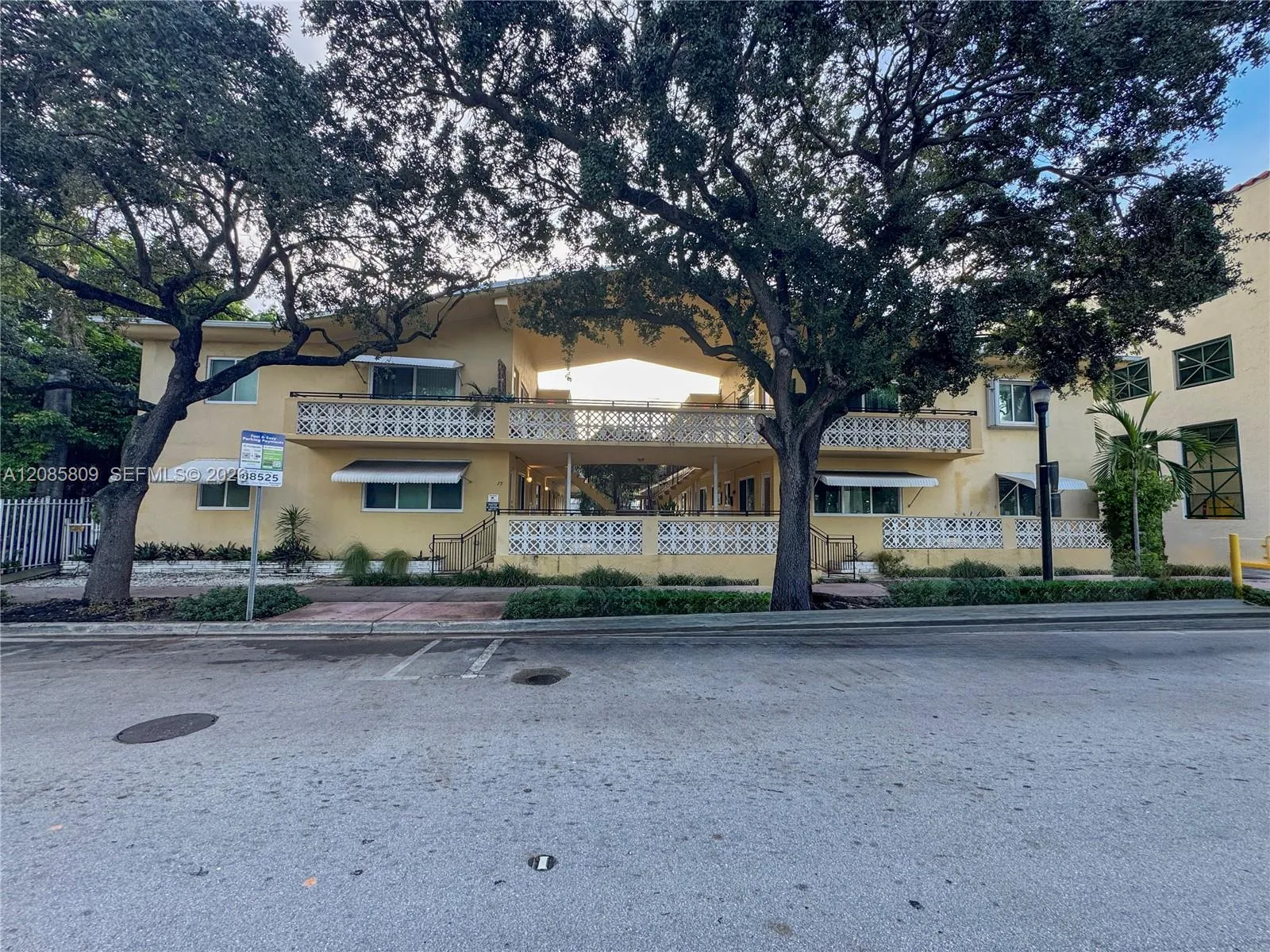 En Venta 75 Washington Avenue 20, Miami Beach, FL 33139, Miami Beach, FL 33139