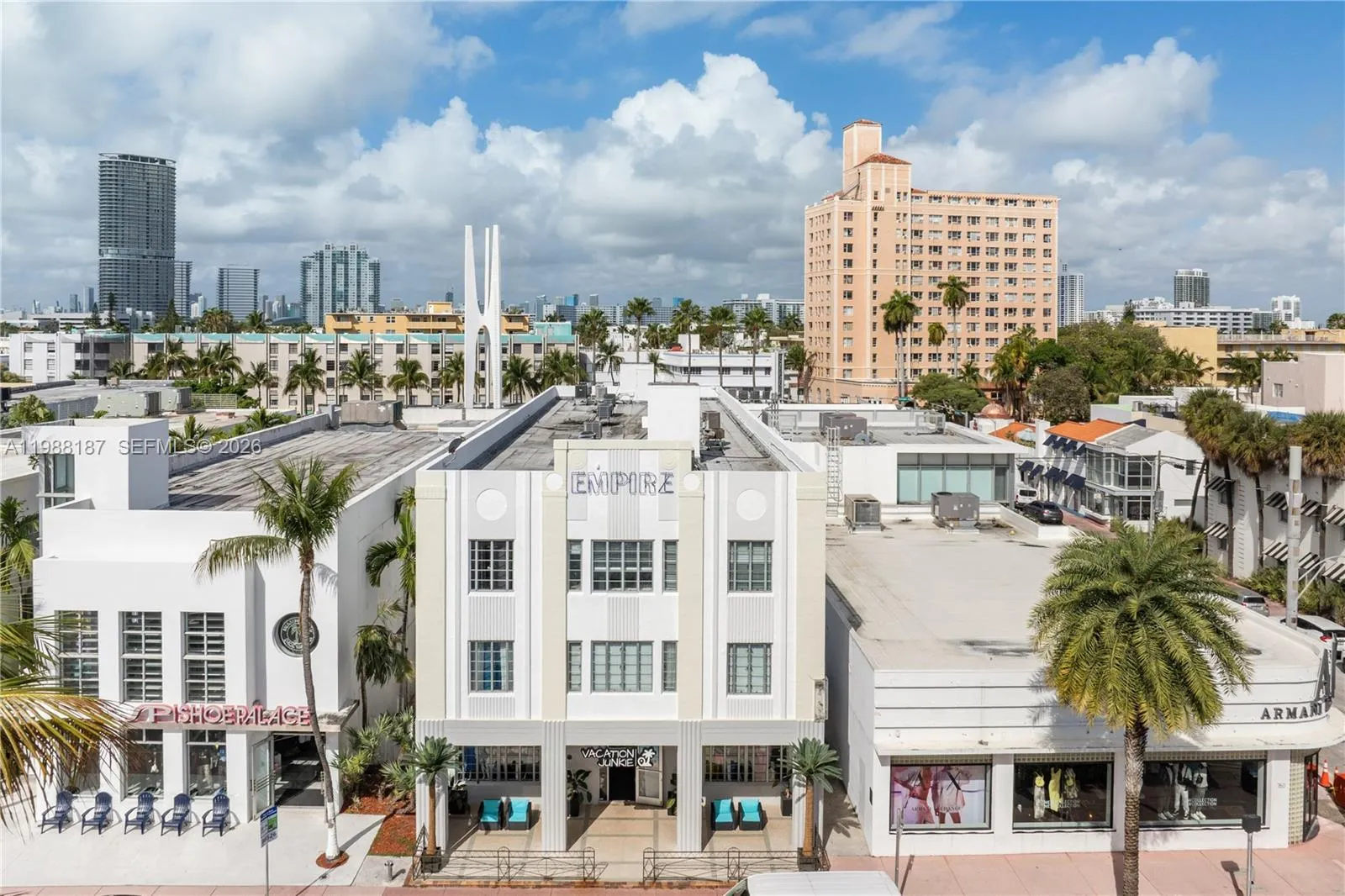 Foto de propiedad en 750 Collins Avenue 302, Miami Beach, FL 33139 Miami Beach con MLS# 