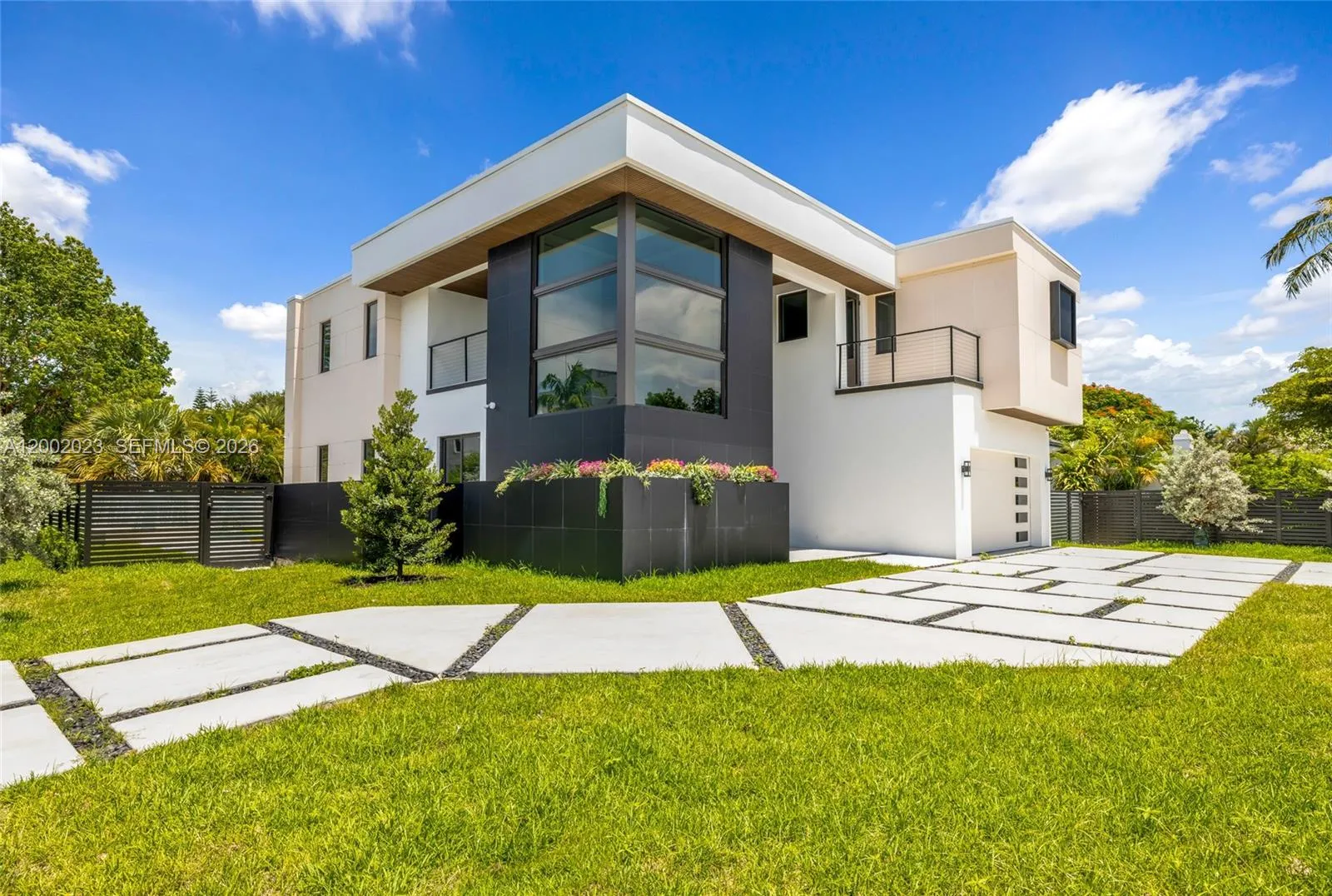 Vendido 750 NE 16th Avenue, Fort Lauderdale, FL 33304, Fort Lauderdale, FL 33304
