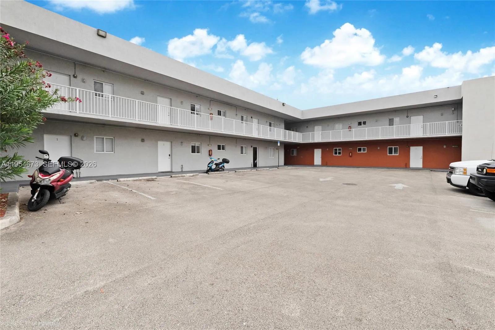 En Venta 750 SW 2nd Street, Miami, FL 33130, Miami, FL 33130