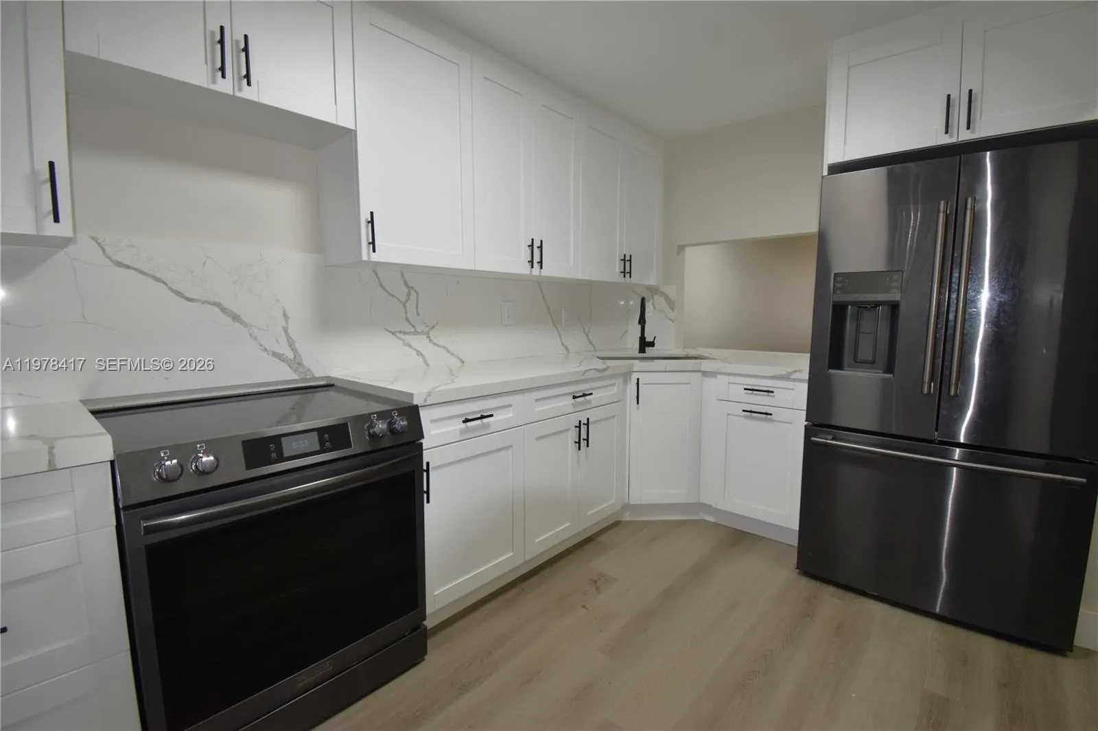 Foto de propiedad en 7500 NW 17th Street 102, Plantation, FL 33313 Plantation con MLS# 