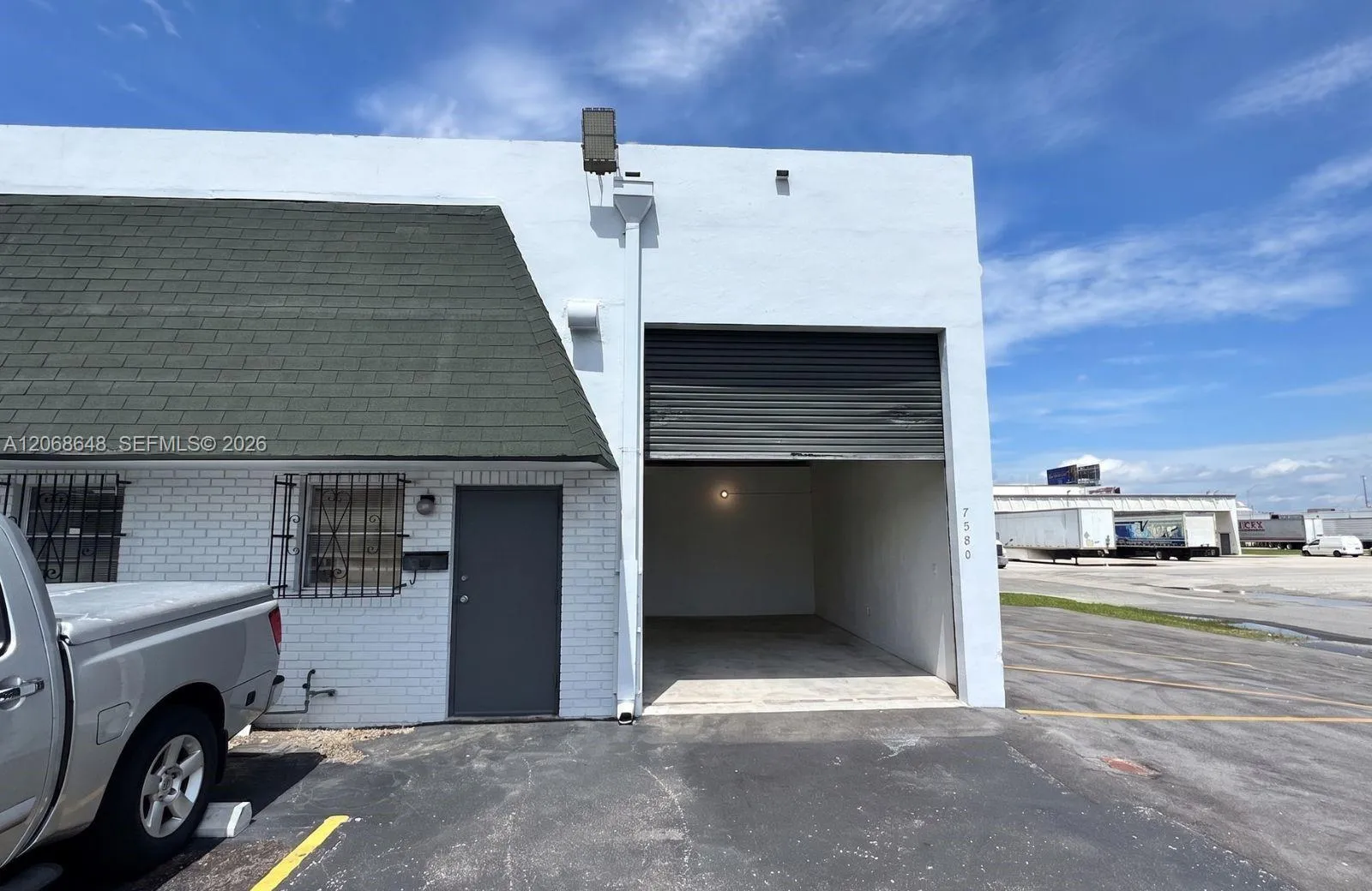 Foto de propiedad en 7500 NW 82nd Street #7580, Medley, FL 33166 Medley con MLS# 